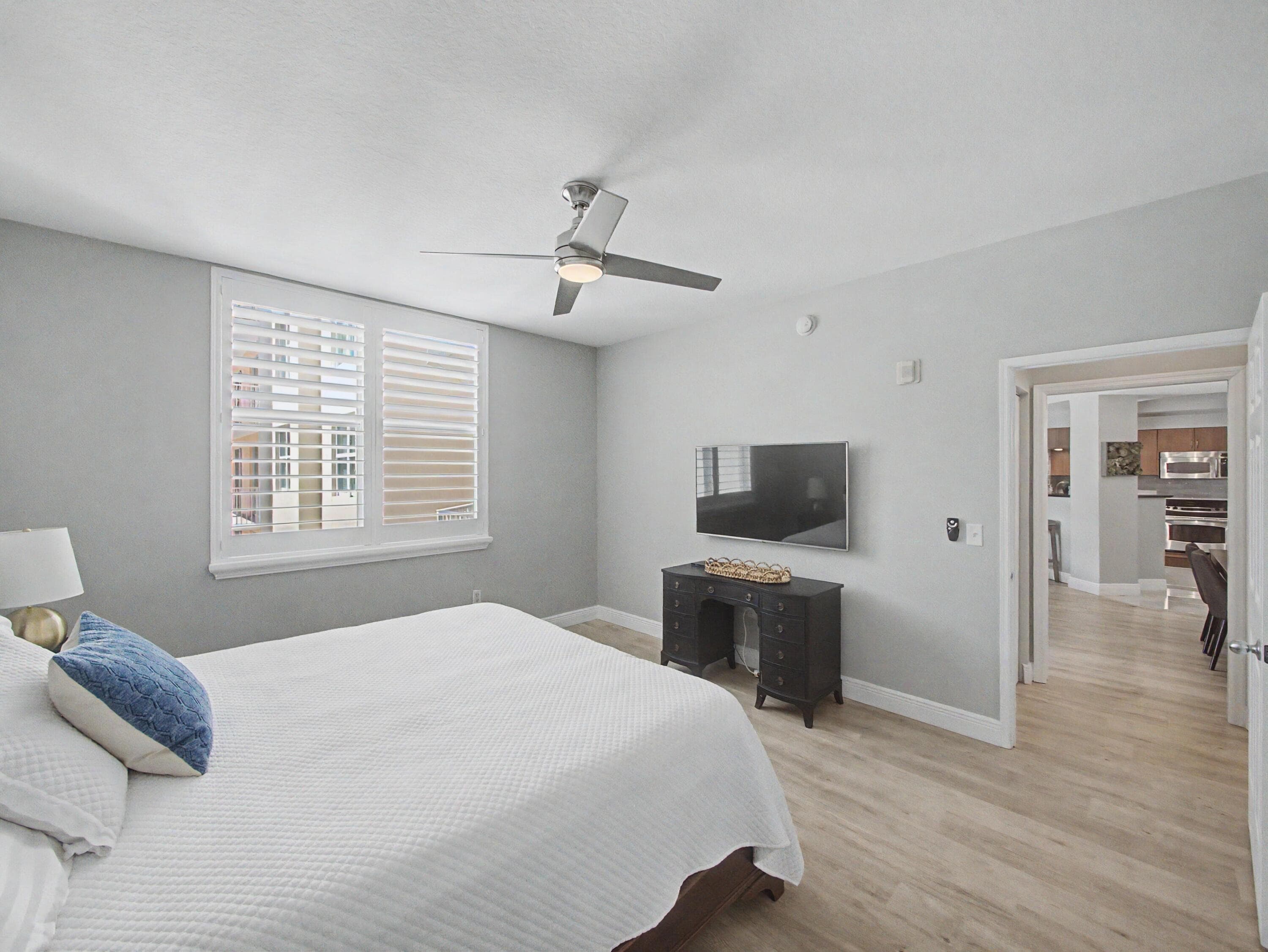 806 E Windward Way Unit 308, Lantana, FL 33462 — photo 13 of 33