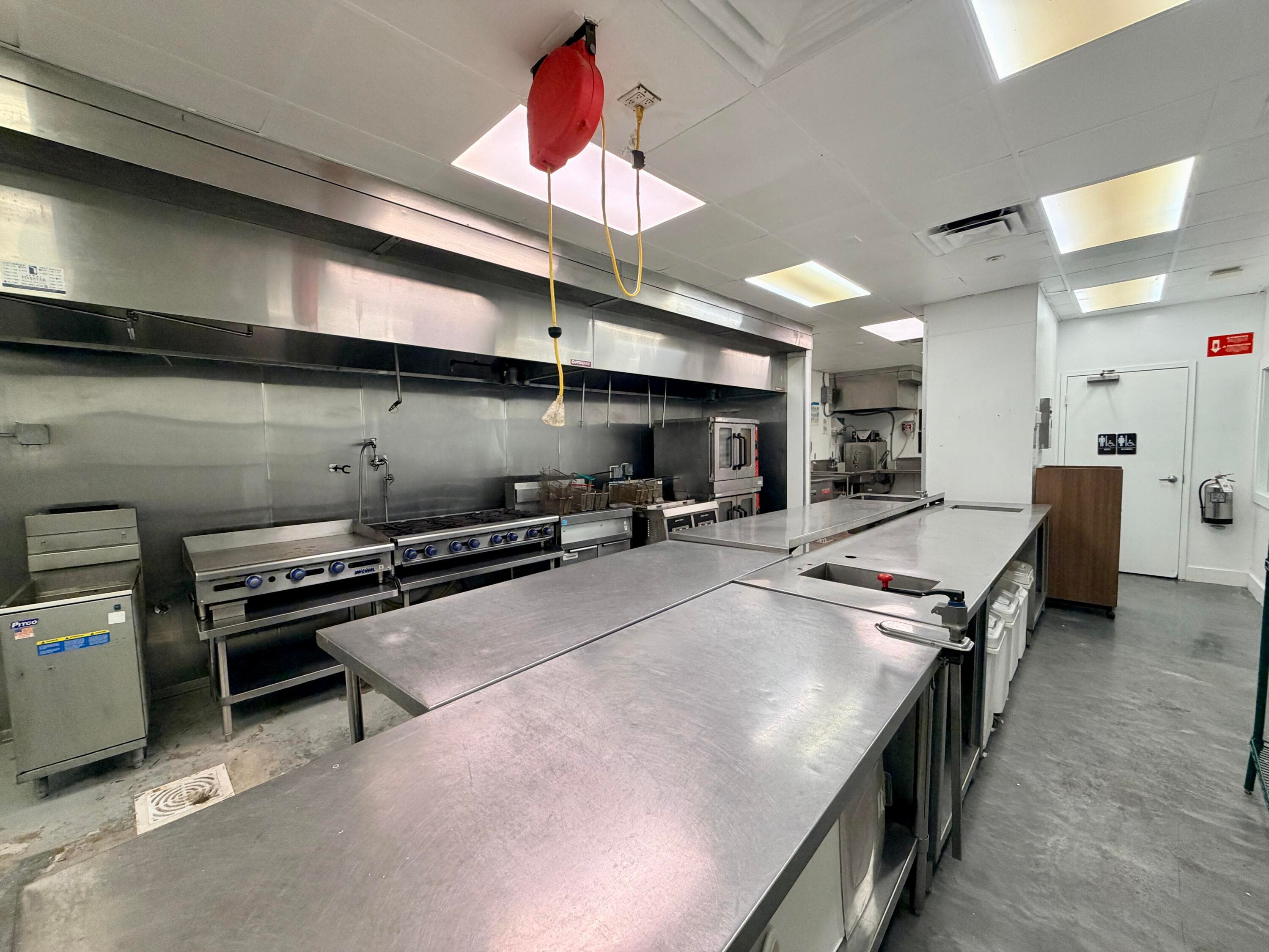 3452 N Miami Avenue 3460, Miami, FL 33127 — photo 15 of 23