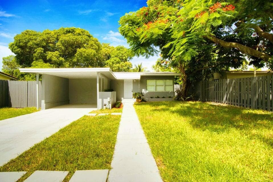 1117 NW 7th Terrace, Fort Lauderdale, FL 33311 — photo 3 of 33