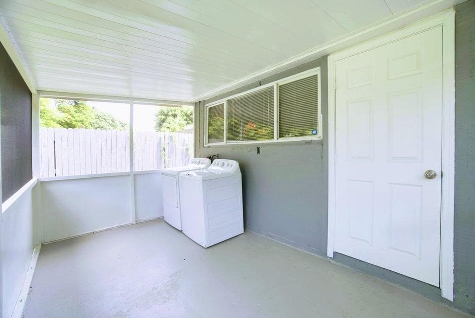 1117 NW 7th Terrace, Fort Lauderdale, FL 33311 — photo 29 of 33