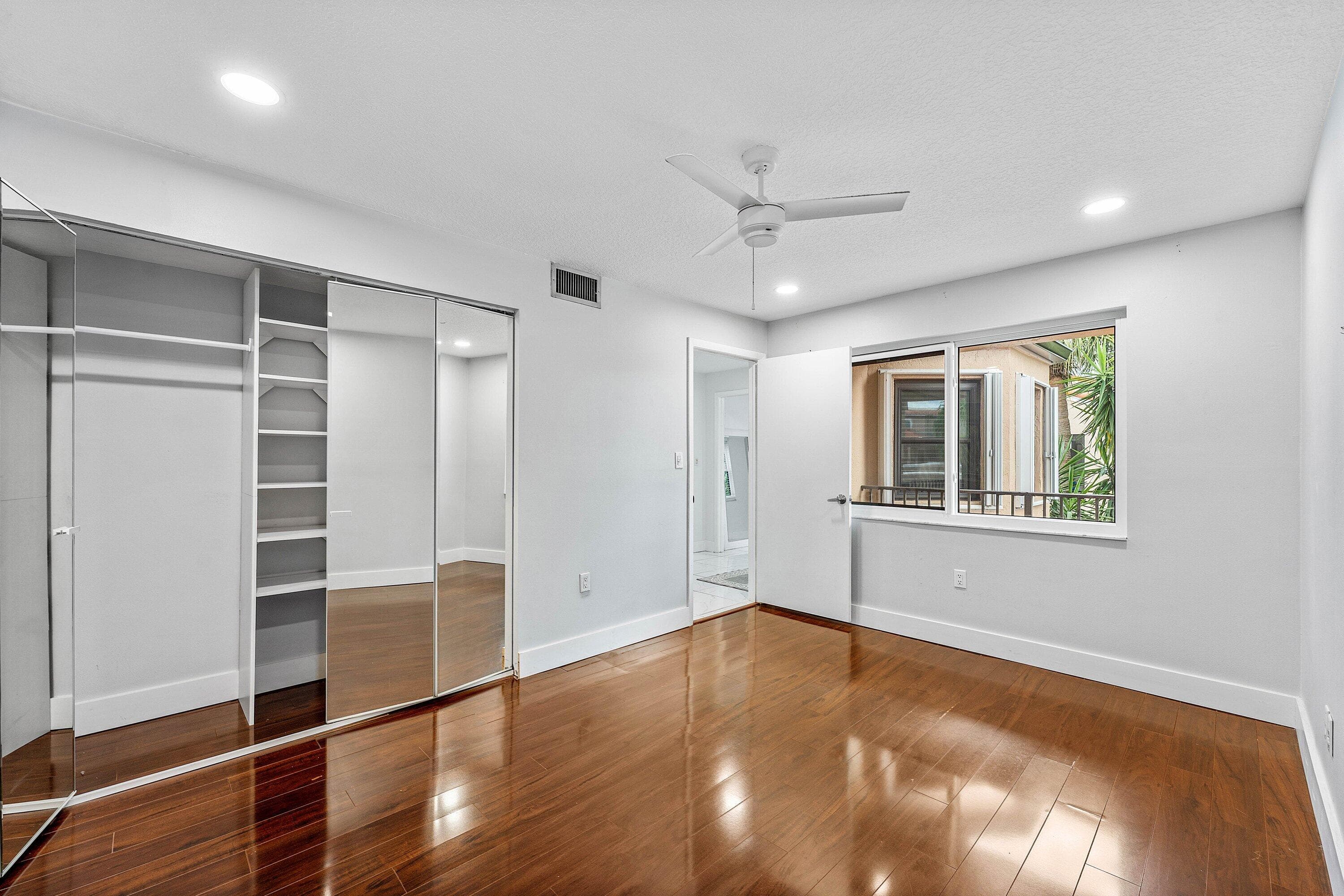 6614 Villa Sonrisa Drive 123, Boca Raton, FL 33433 — photo 29 of 42