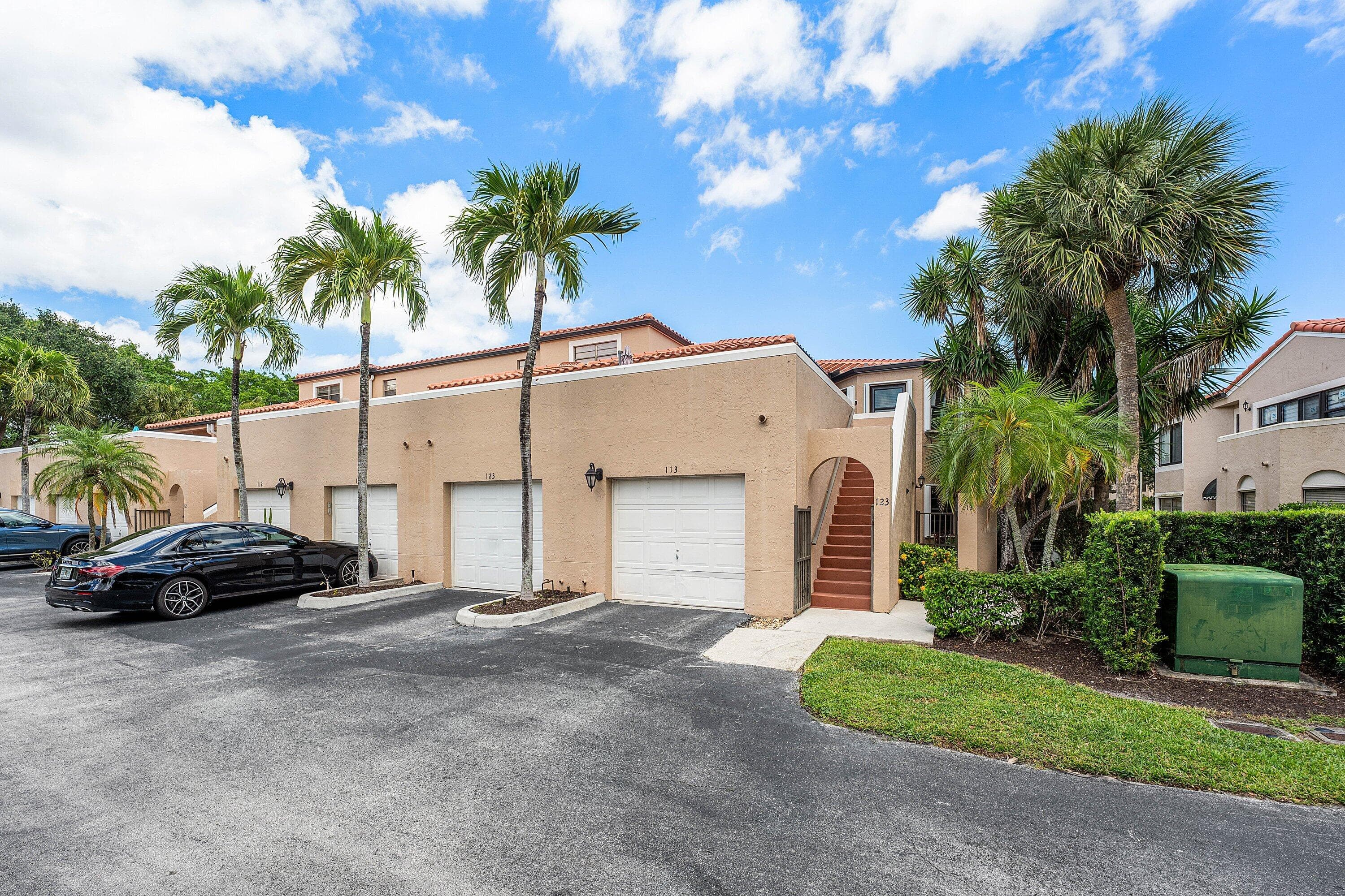 6614 Villa Sonrisa Drive 123, Boca Raton, FL 33433 — photo 1 of 42