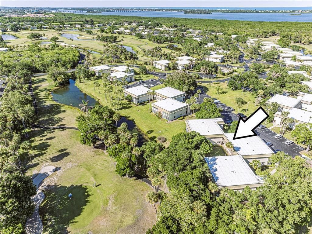 3 Vista Gardens Trail 203, Vero Beach, FL 32962 — photo 33 of 36