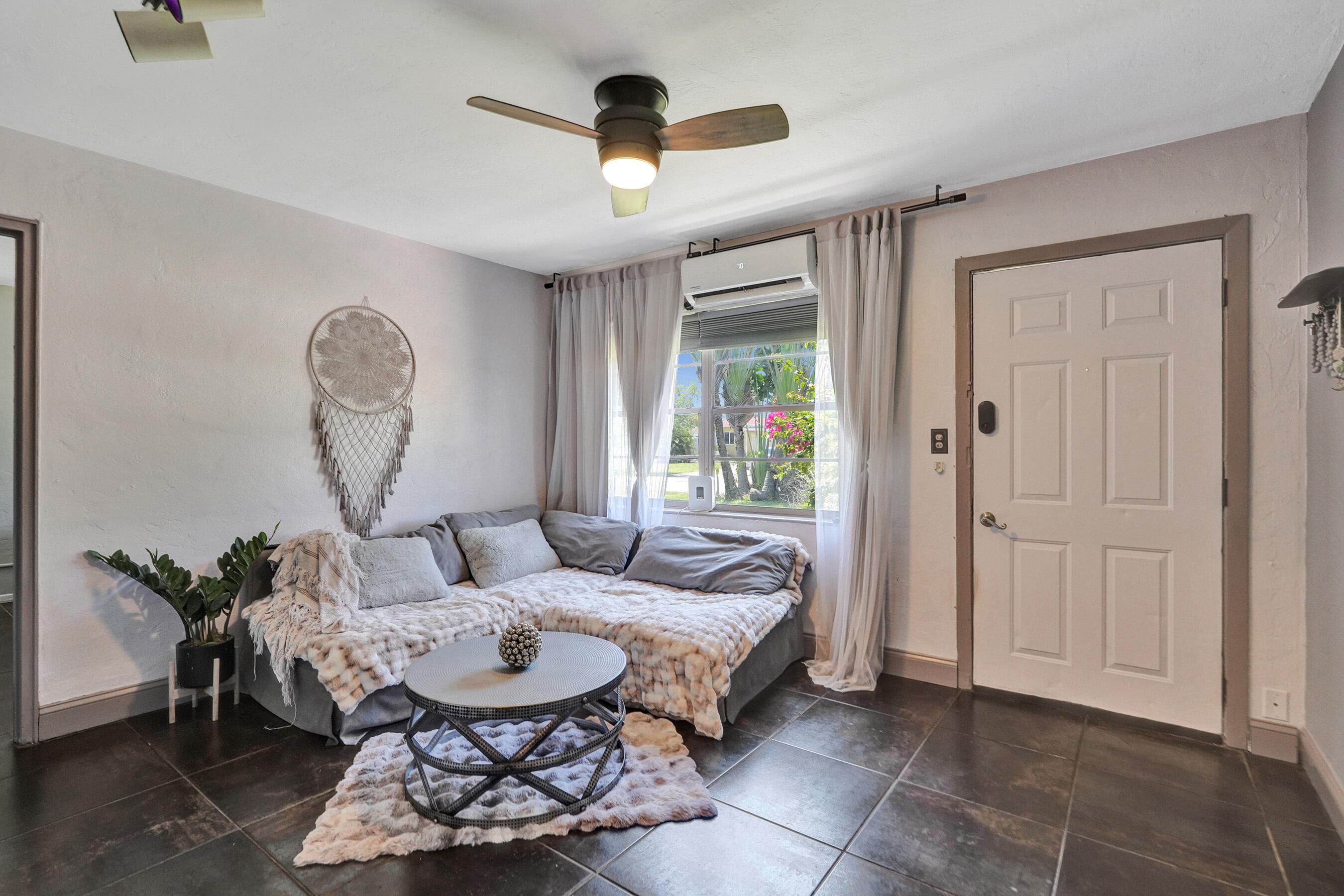1465 NE 27th Street, Pompano Beach, FL 33064 — photo 6 of 42