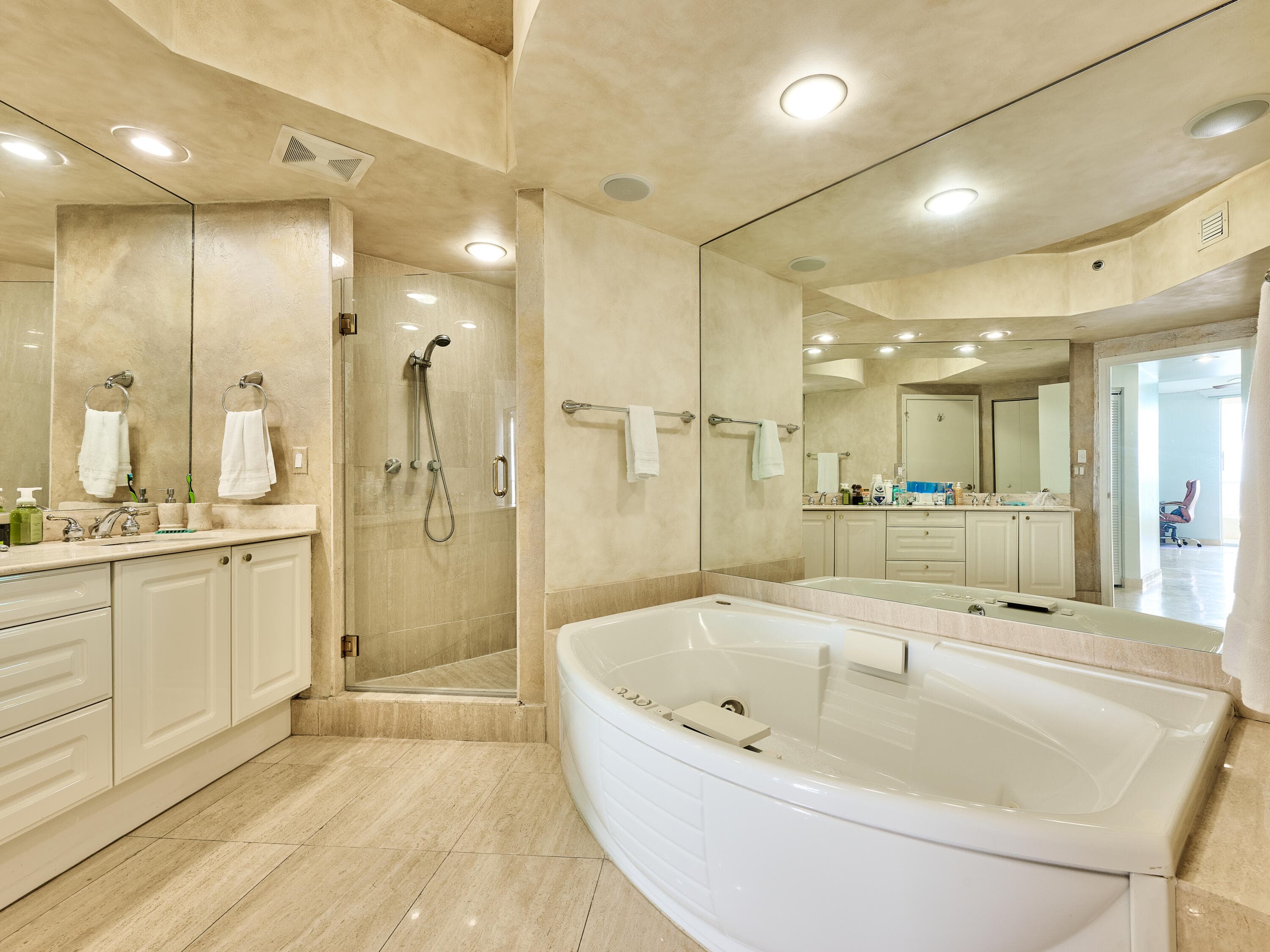 3720 S Ocean Boulevard 907, Highland Beach, FL 33487 — photo 12 of 28
