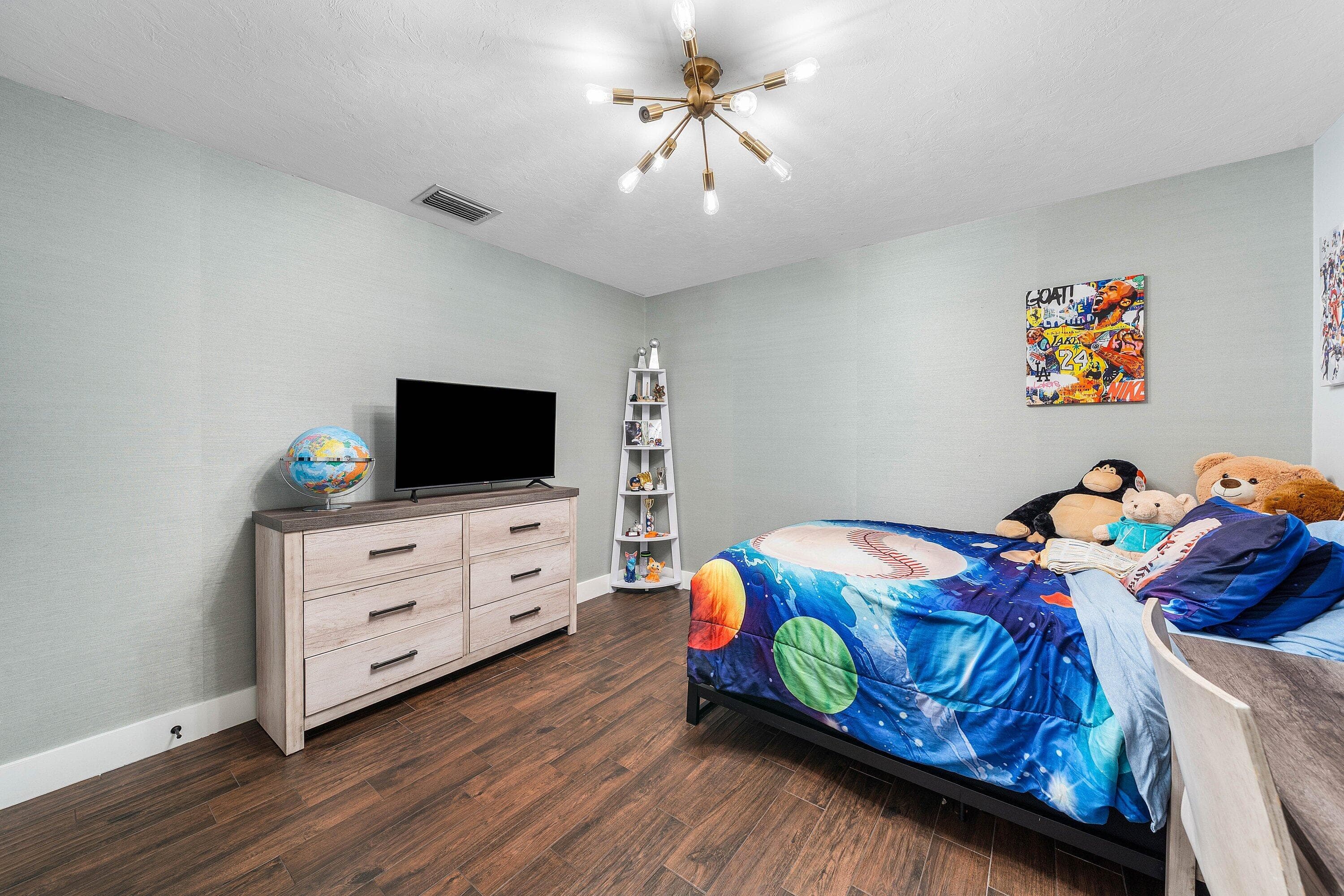 916 SW 37th Court, Boynton Beach, FL 33435 — photo 35 of 62
