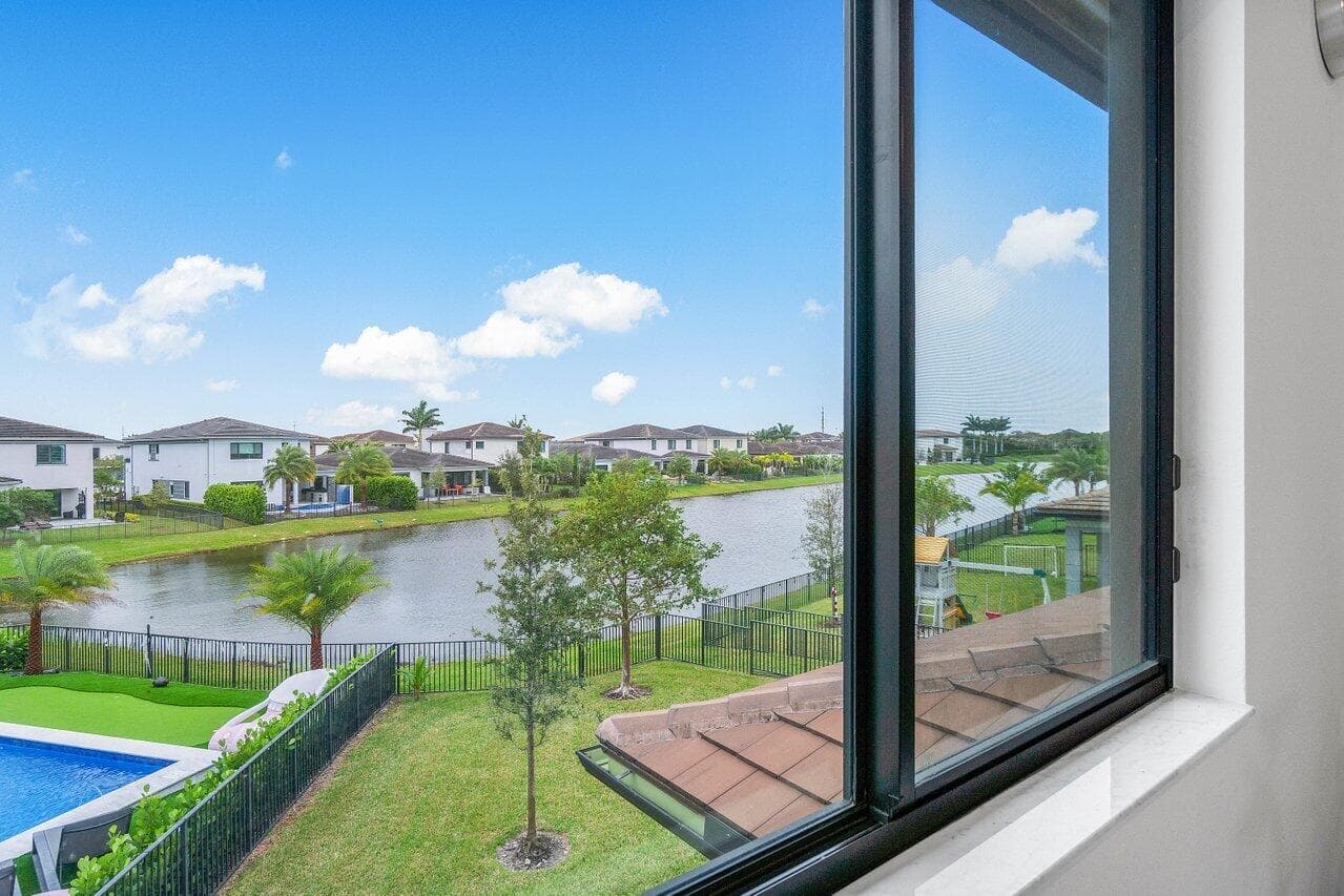 10780 Oceano Way, Parkland, FL 33076 — photo 15 of 34