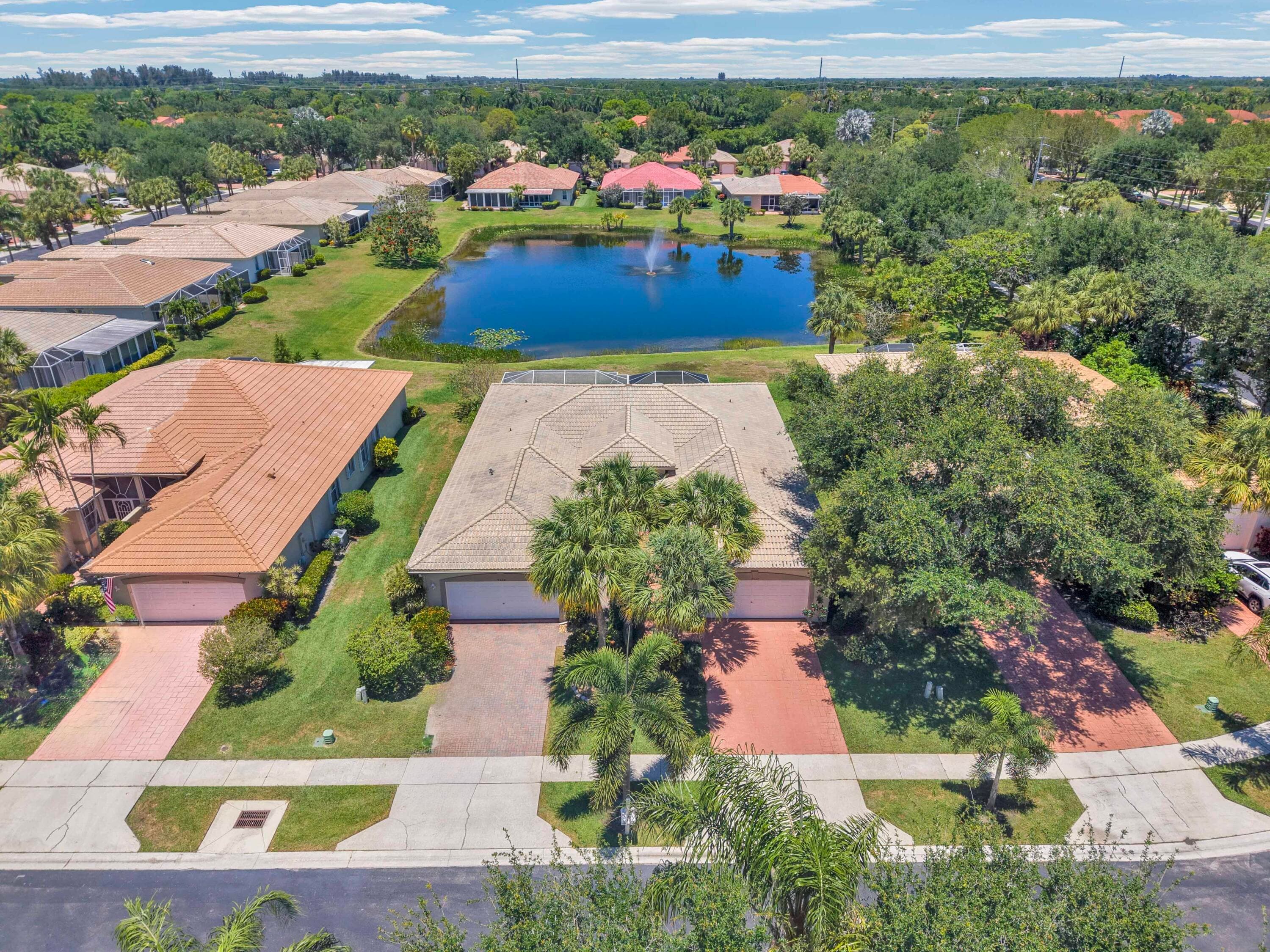 9532 N Crescent View Dr Drive N, Boynton Beach, FL 33437 — photo 48 of 50