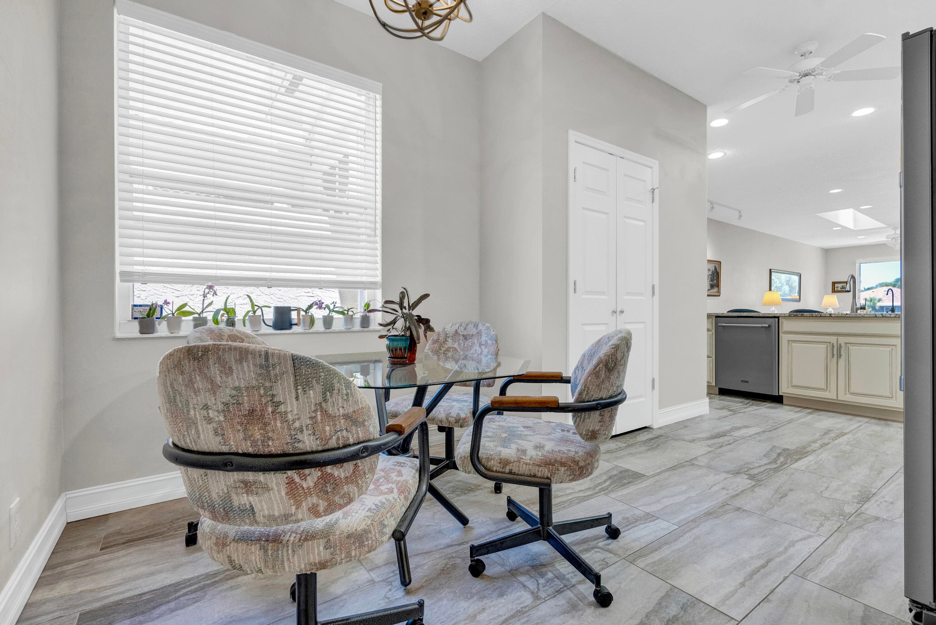 9532 N Crescent View Dr Drive N, Boynton Beach, FL 33437 — photo 10 of 50