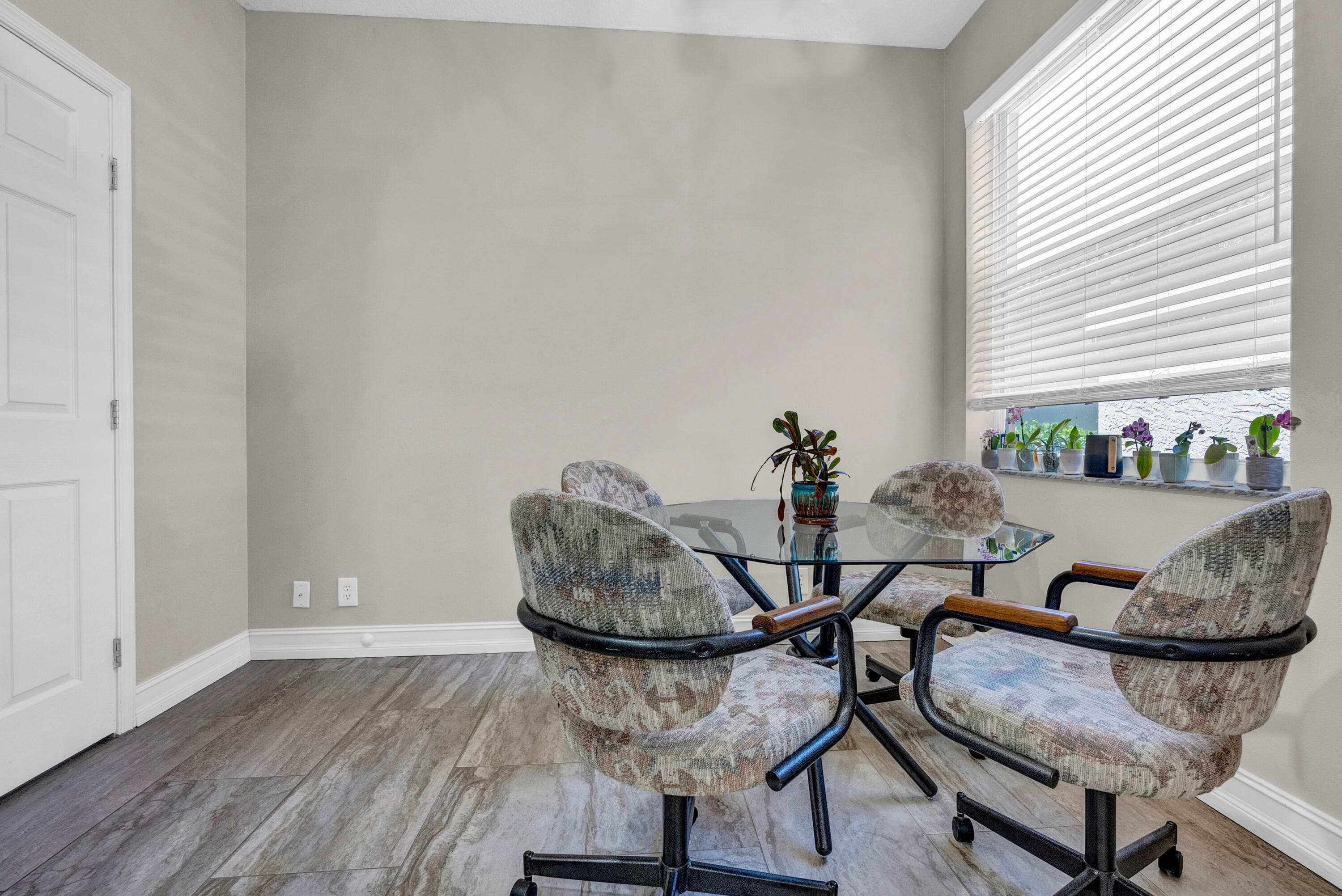 9532 N Crescent View Dr Drive N, Boynton Beach, FL 33437 — photo 9 of 50