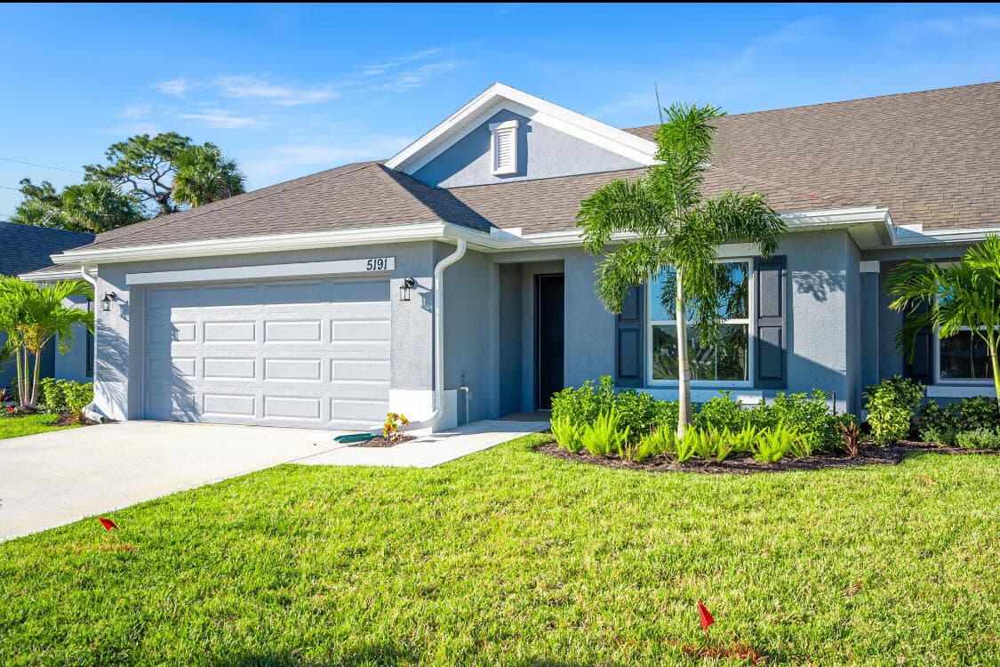 8605 Giovanni Avenue, Fort Pierce, FL 34951 — photo 2 of 24