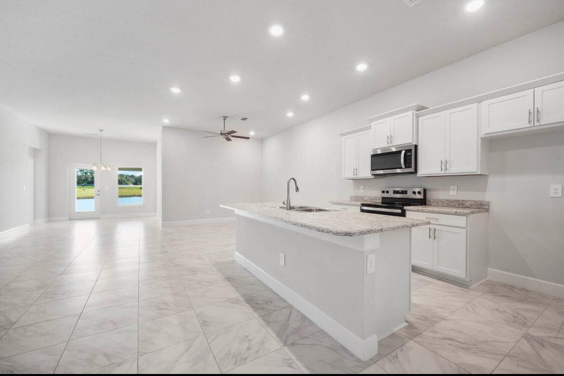 8605 Giovanni Avenue, Fort Pierce, FL 34951 — photo 4 of 24