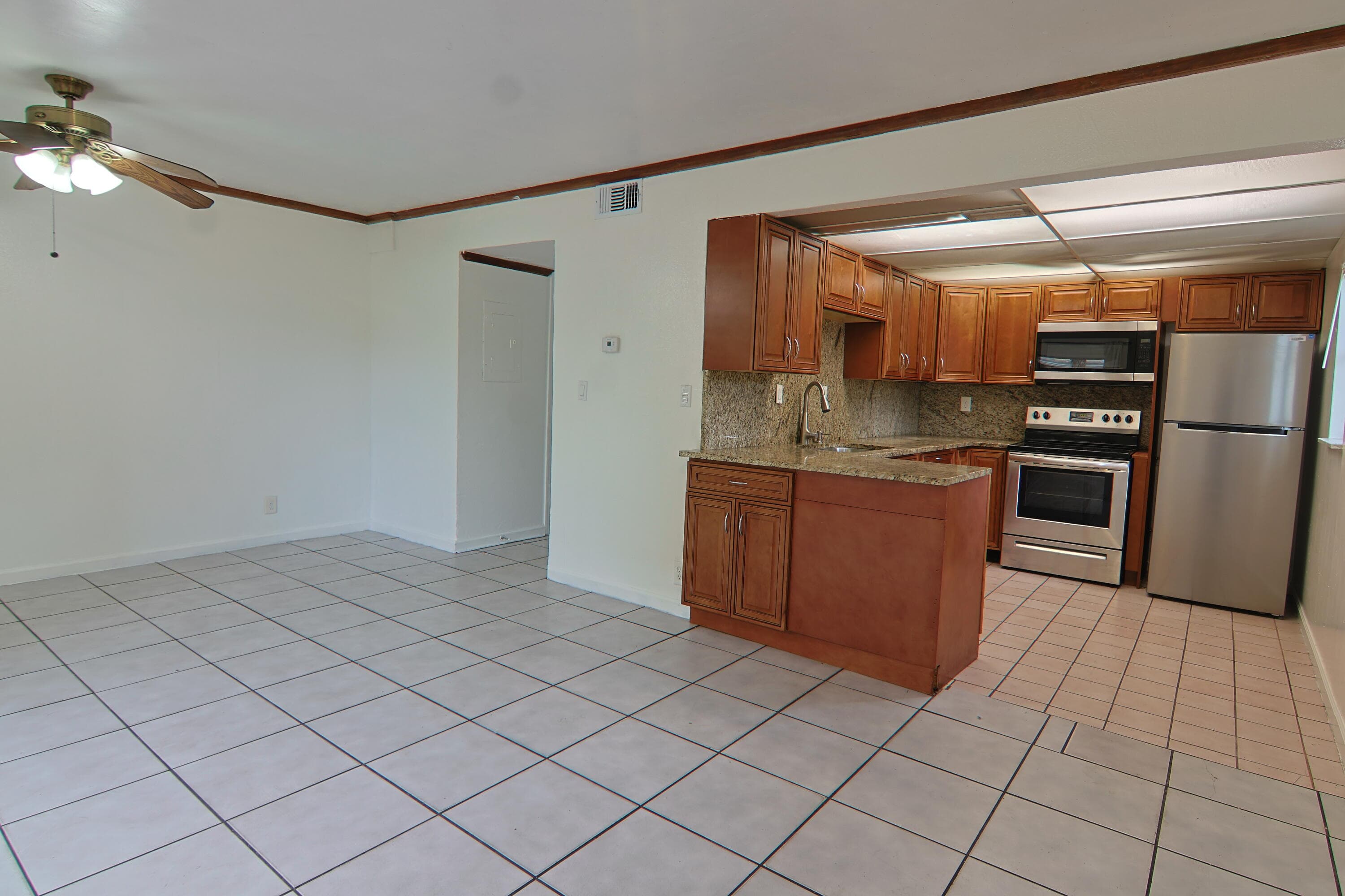 6636 SW 41st Street 6636, Davie, FL 33314 — photo 9 of 21