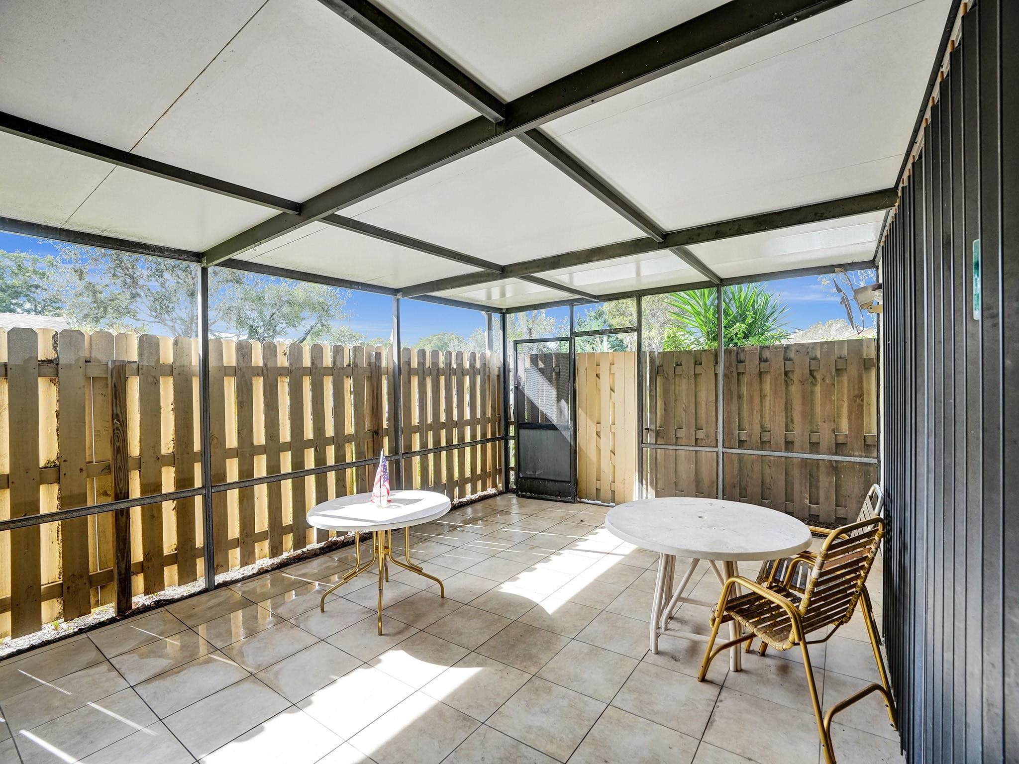 865 NW 29th Avenue A, Delray Beach, FL 33445 — photo 4 of 28