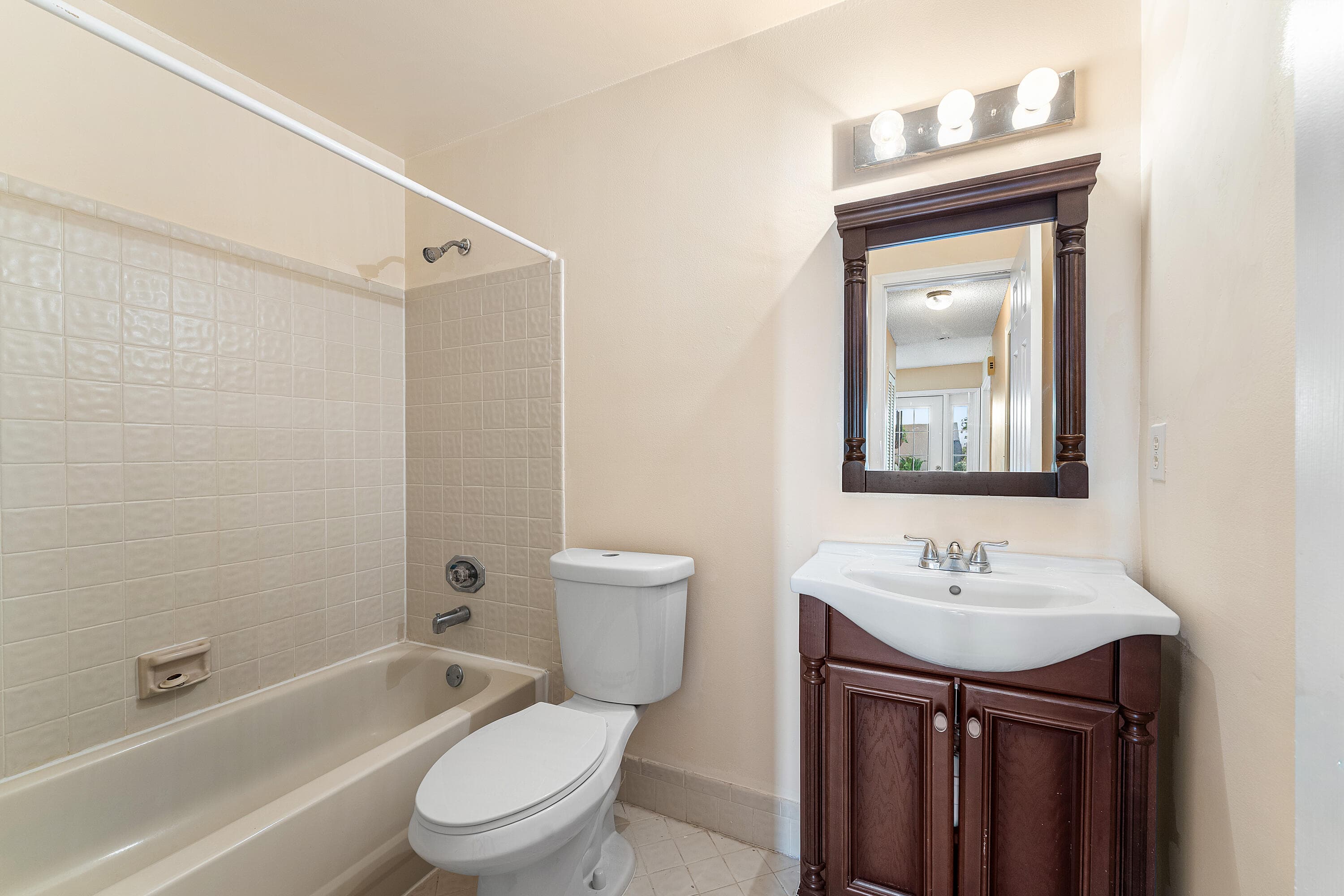 5202 Tarregon Lane, Palm Beach Gardens, FL 33418 — photo 14 of 27