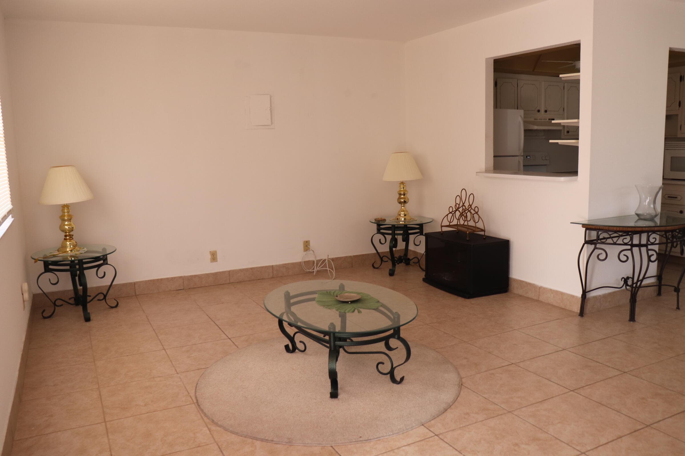 39 Valencia, Delray Beach, FL 33446 — photo 3 of 17