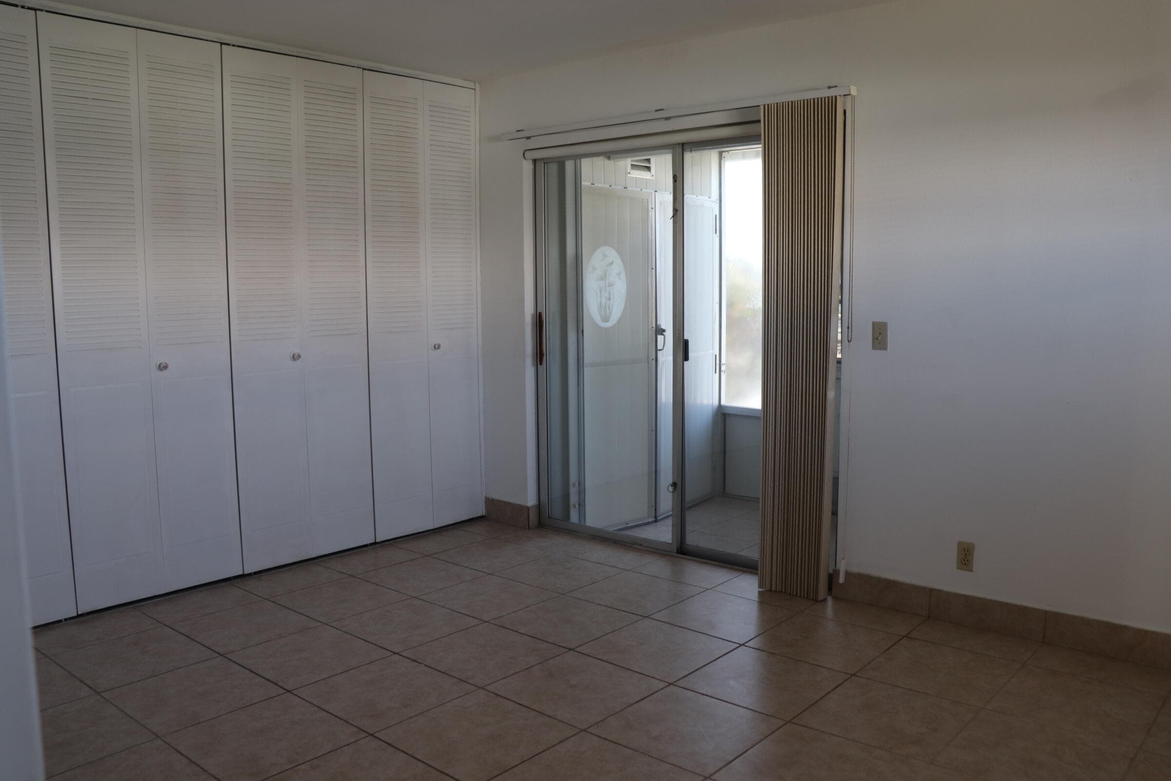 39 Valencia, Delray Beach, FL 33446 — photo 10 of 17