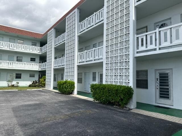 1380 NW 43 Terrace 306, Lauderhill, FL 33313 — photo 1 of 25