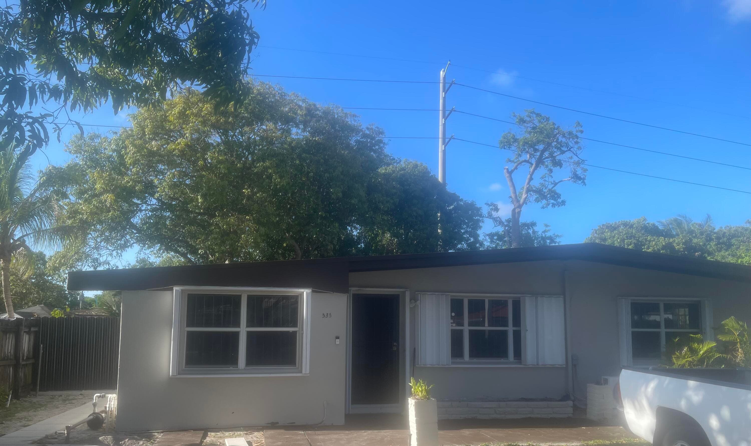 535 NW 127th Street, North Miami, FL 33168 — photo 1 of 1