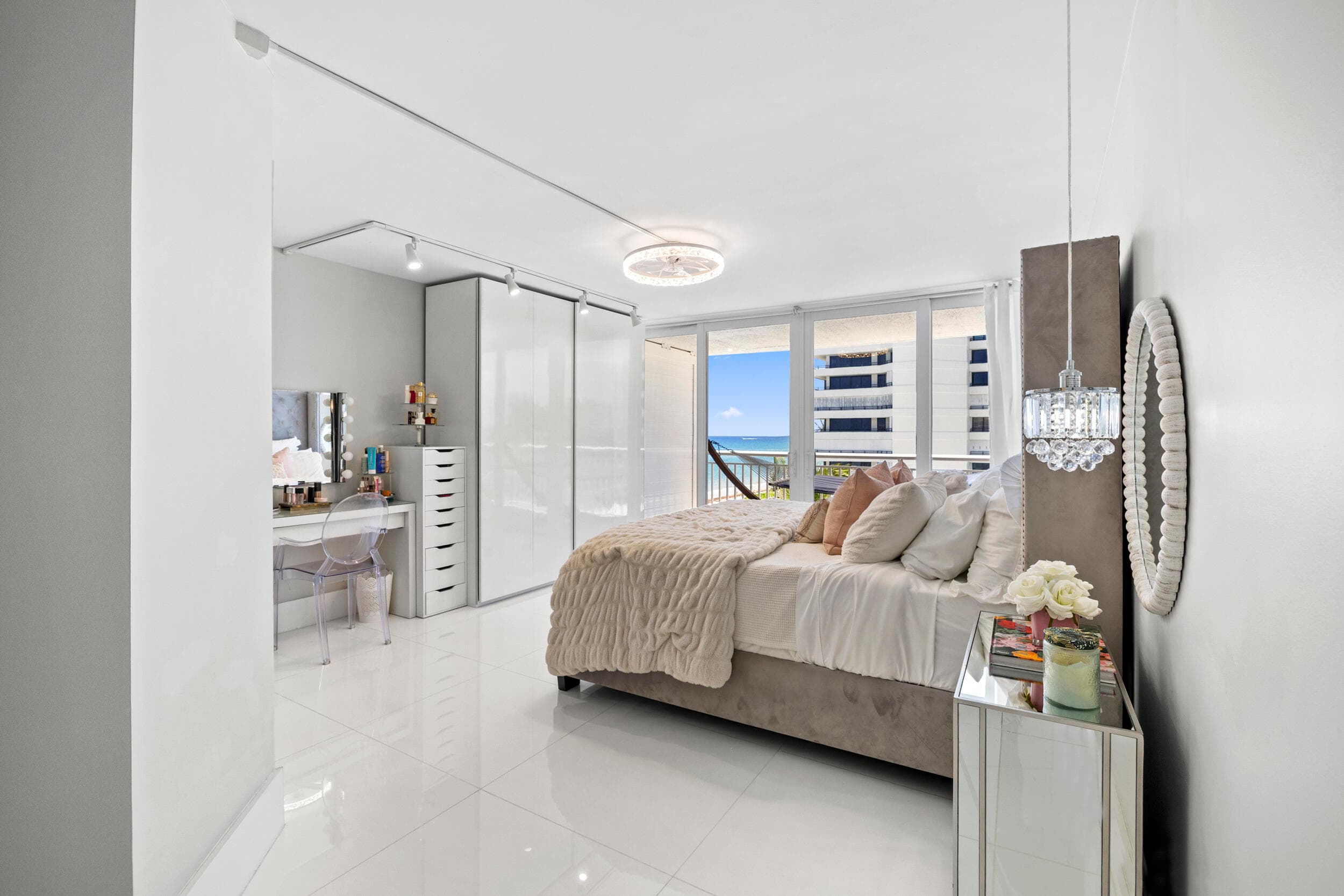 3546 S Ocean Boulevard 504, South Palm Beach, FL 33480 — photo 17 of 61