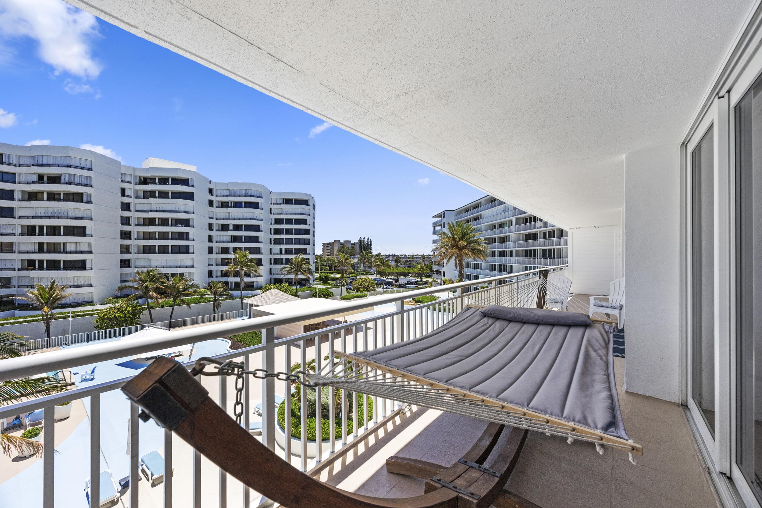 3546 S Ocean Boulevard 504, South Palm Beach, FL 33480 — photo 40 of 61
