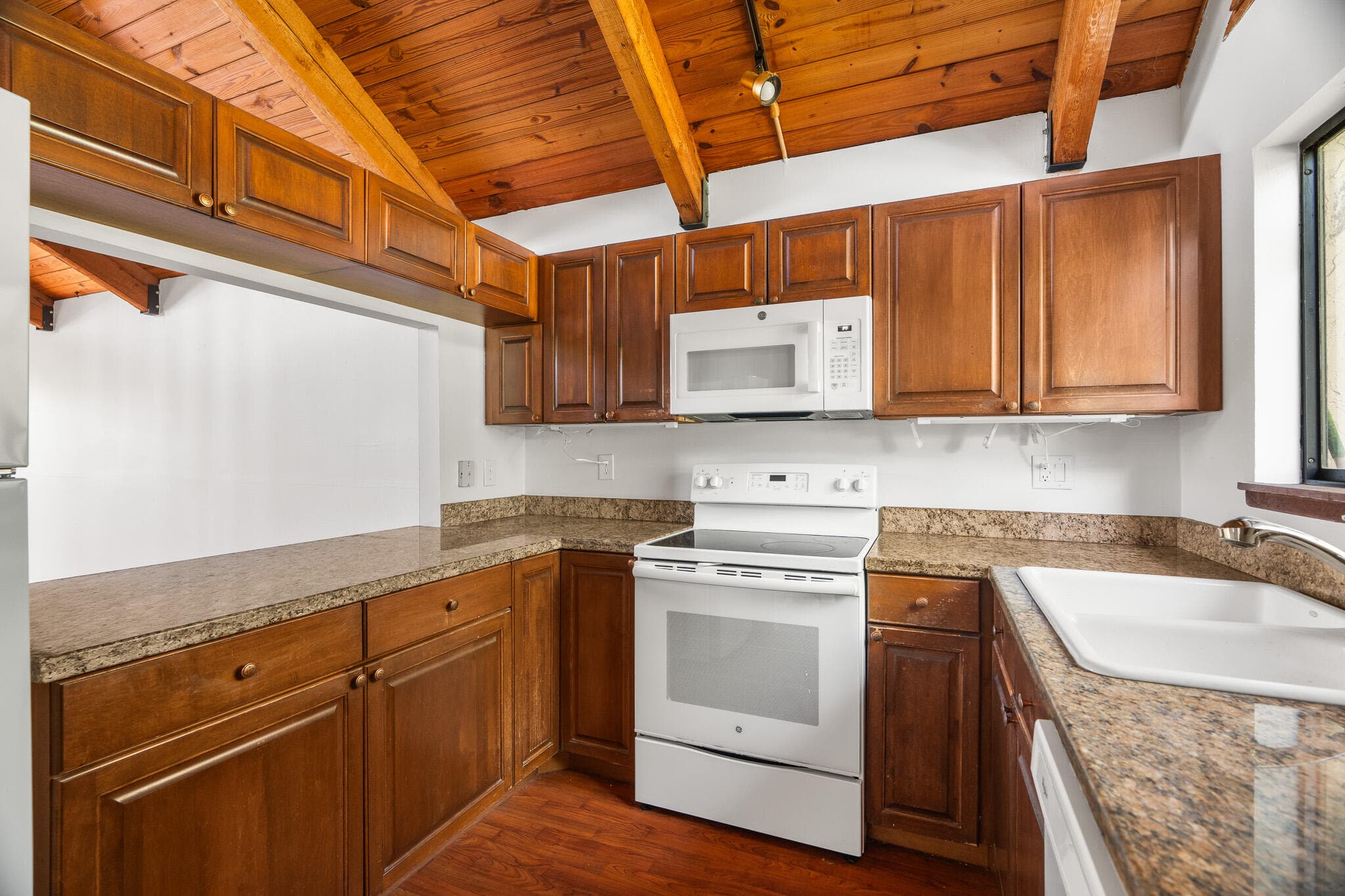 6101 NW 32nd Way, Fort Lauderdale, FL 33309 — photo 15 of 62