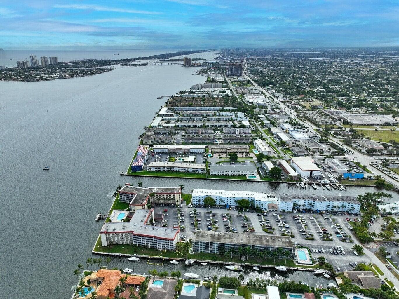 105 Paradise Harbour Boulevard 108, North Palm Beach, FL 33408 — photo 28 of 36