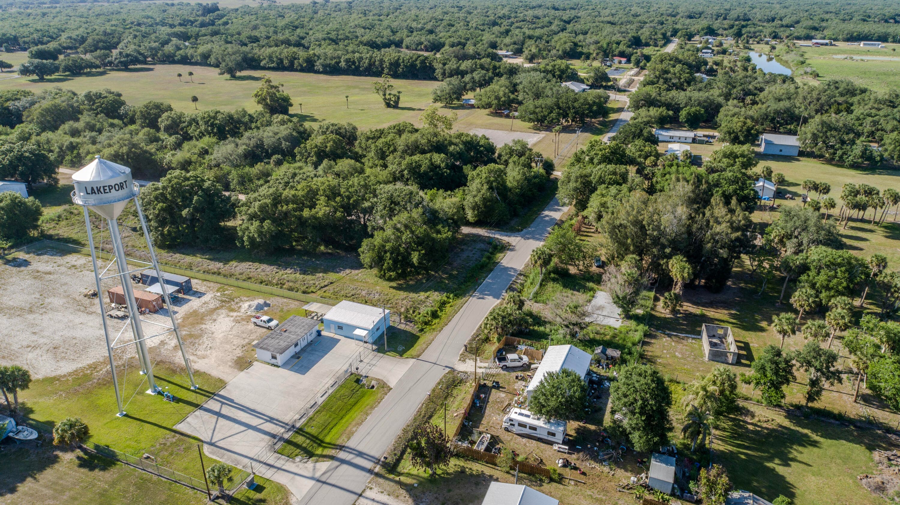 1100 Red Barn Rd N W, Moore Haven, FL 33471 — photo 5 of 31