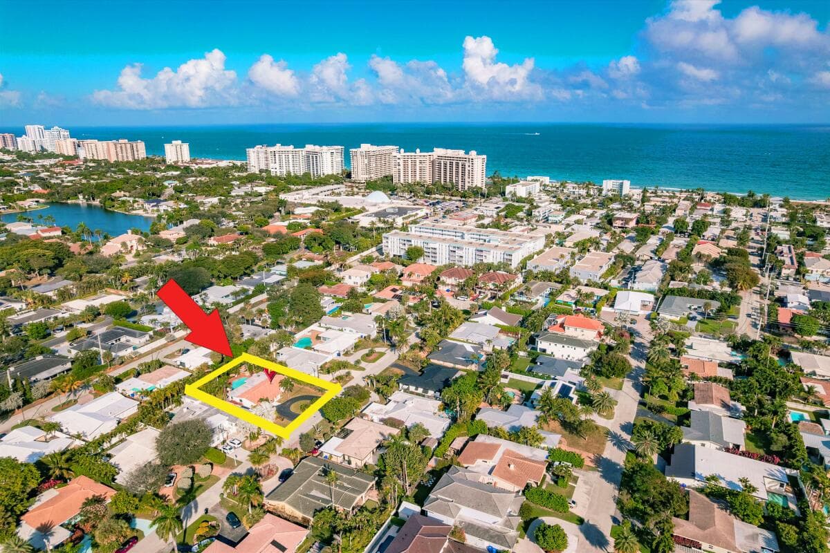 245 N Tradewinds Avenue, Lauderdale-By-The-Sea, FL 33308 — photo 7 of 51