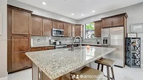 20908 NW 1st Drive, Pembroke Pines, FL 33029 — photo 29 of 37