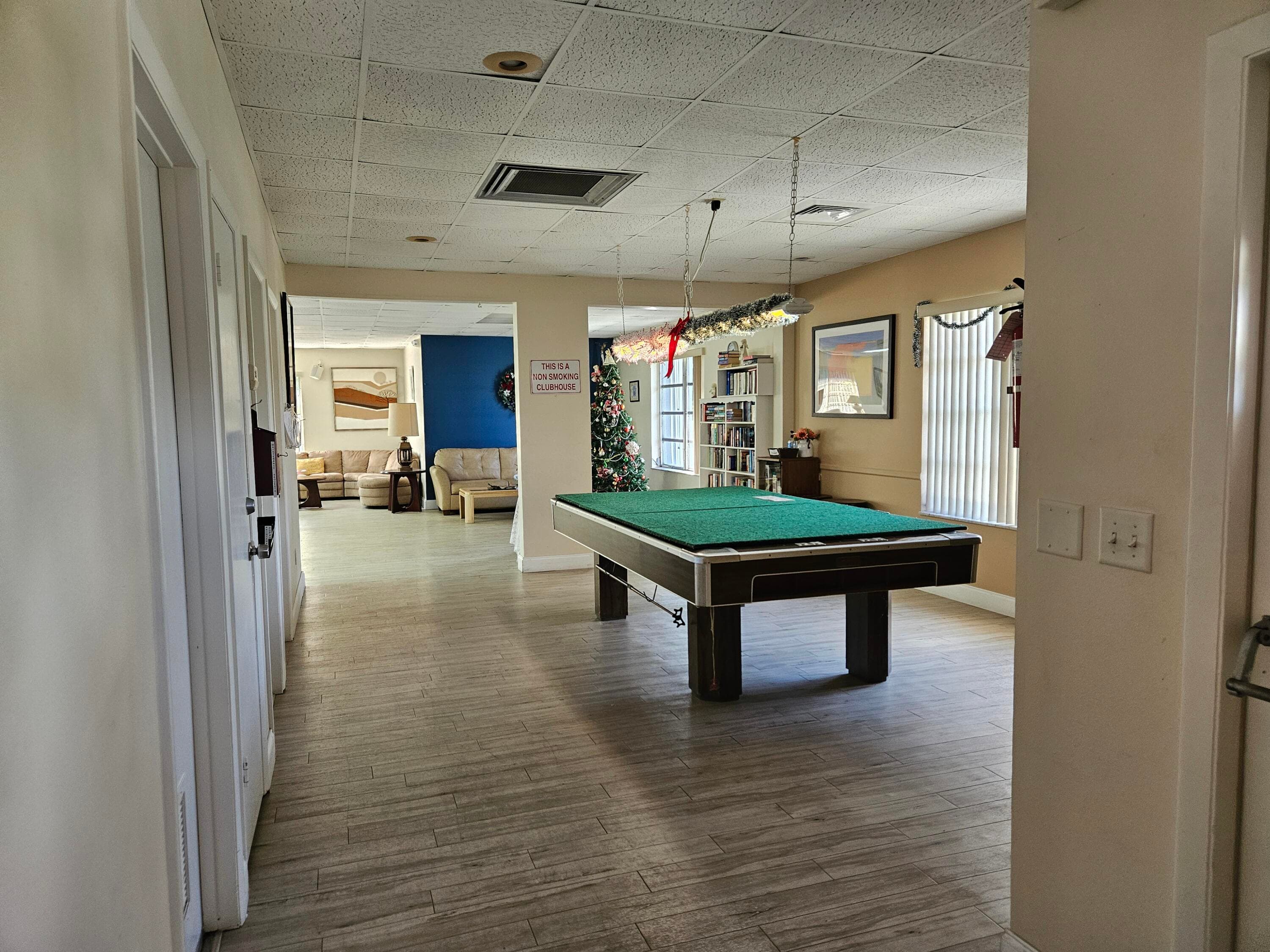 2886 E Fernley Dr Drive E 1, West Palm Beach, FL 33415 — photo 24 of 32