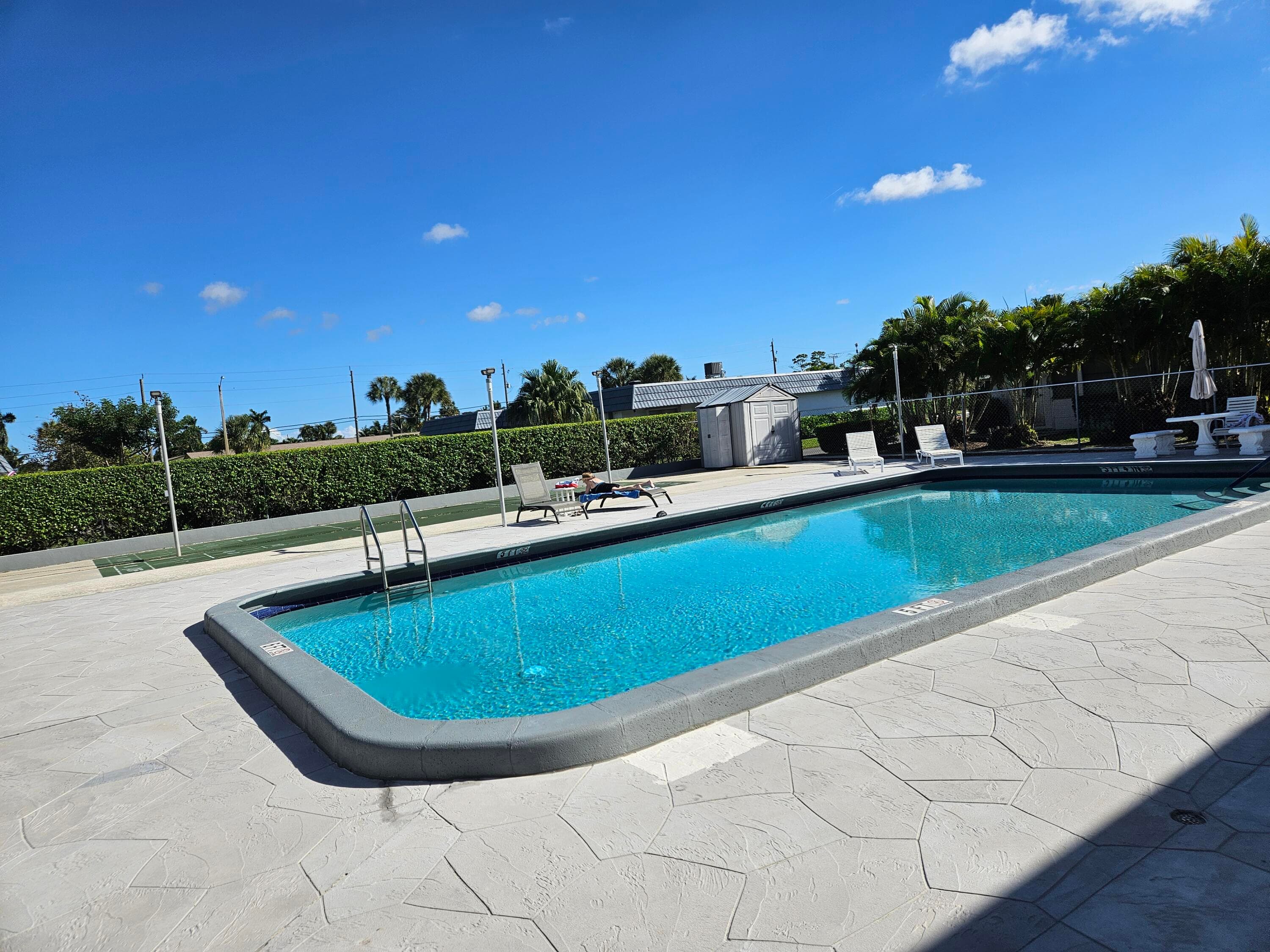 2886 E Fernley Dr Drive E 1, West Palm Beach, FL 33415 — photo 29 of 32