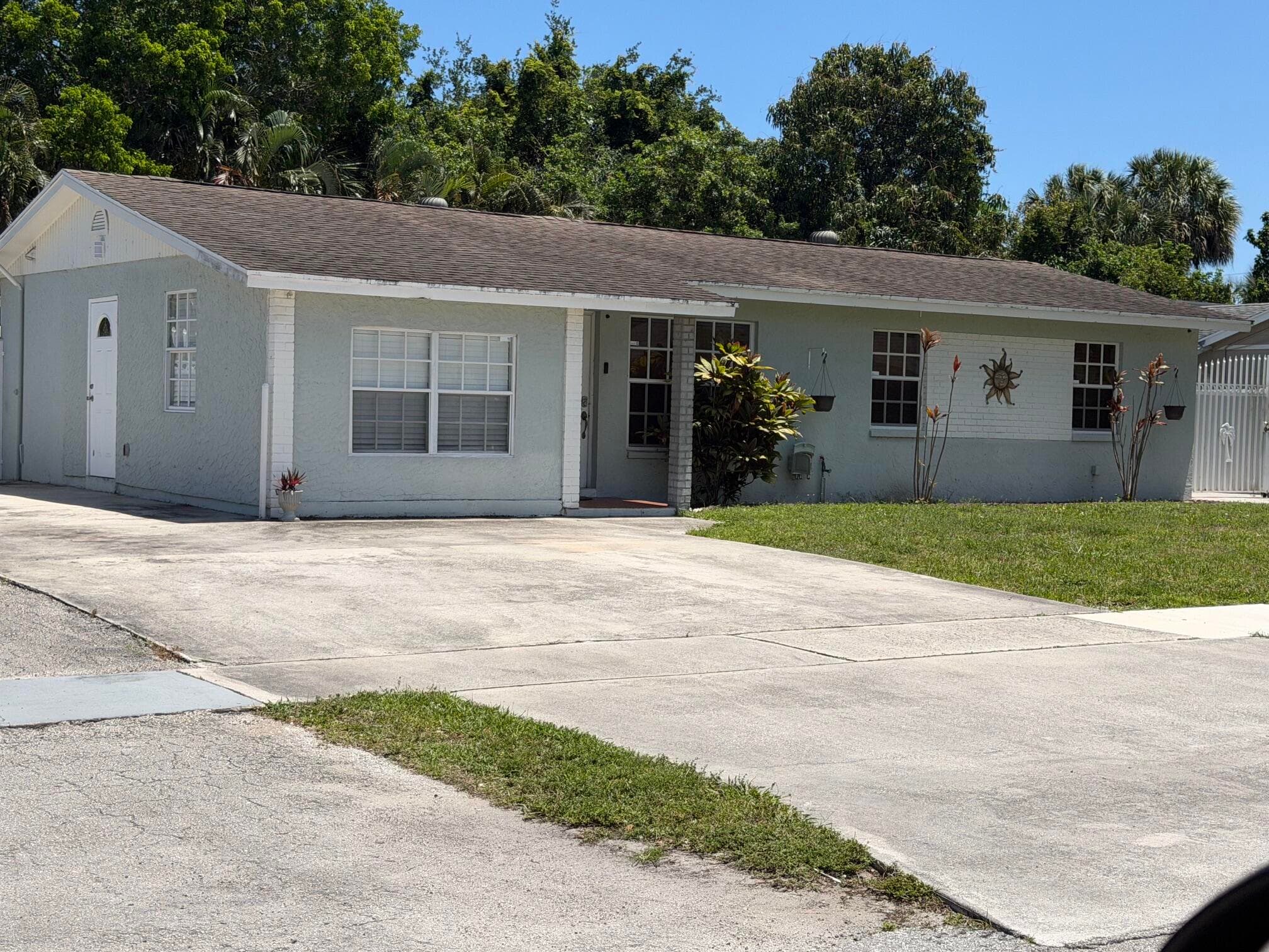 928 Fitch Drive, West Palm Beach, FL 33415 — photo 1 of 1