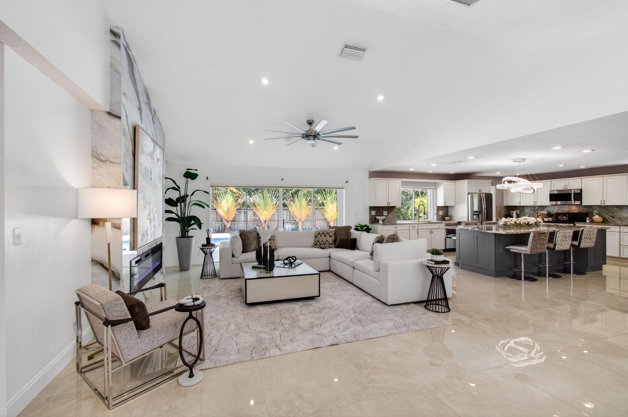 17634 Lake Park Road, Boca Raton, FL 33487 — photo 8 of 67