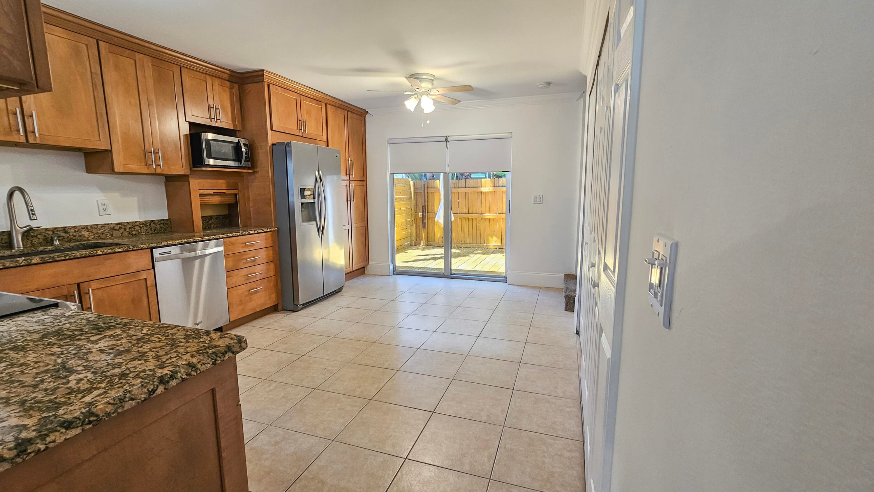 1917 NE 3rd Street 109, Deerfield Beach, FL 33441 — photo 9 of 41