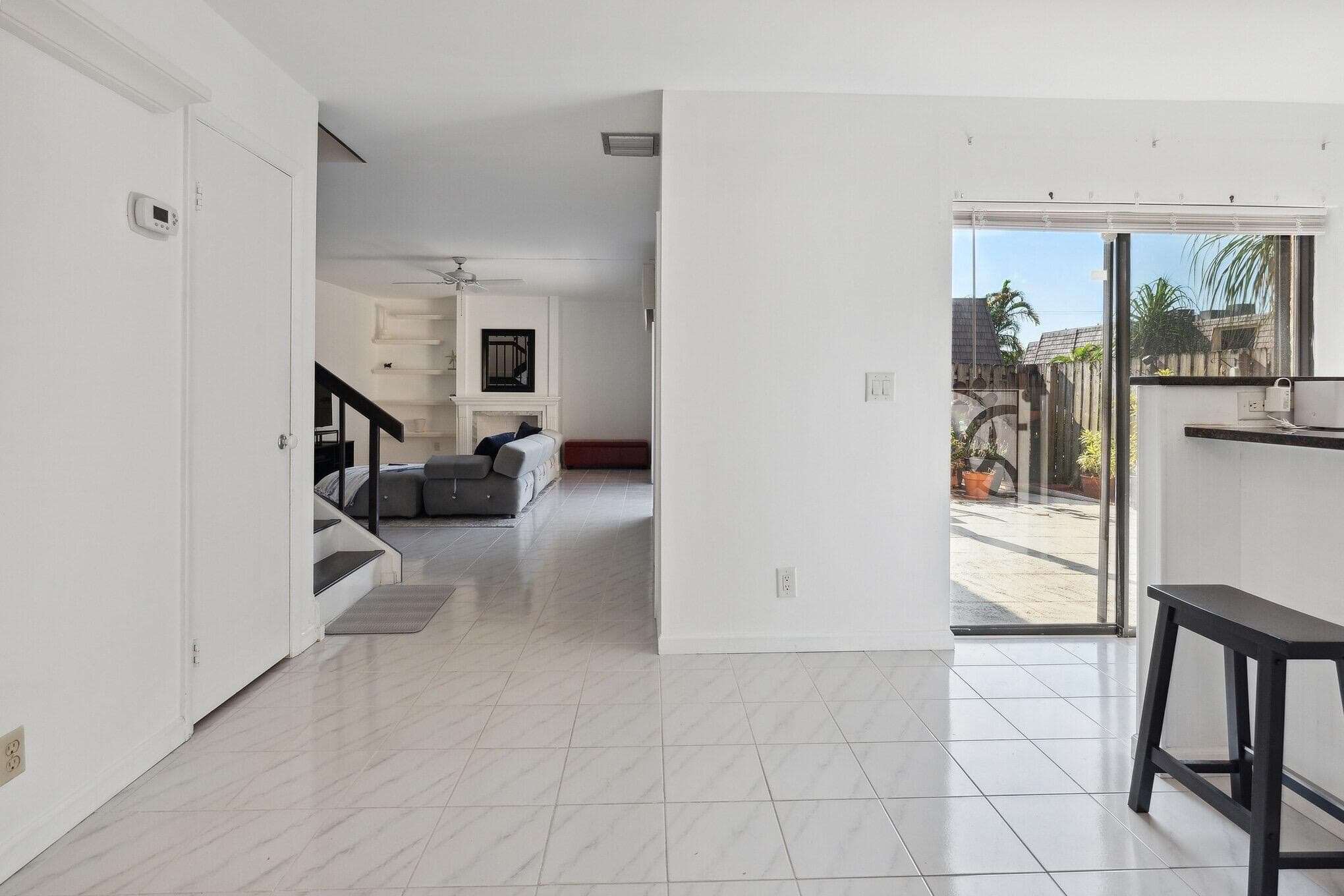 564 Springdale Circle, Palm Springs, FL 33461 — photo 3 of 16