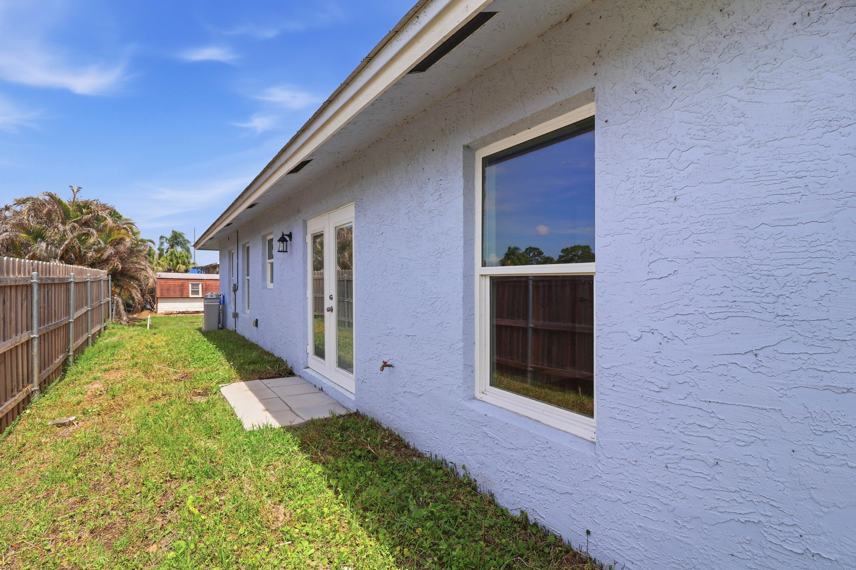 2805 SE Carroll Street, Stuart, FL 34997 — photo 19 of 21