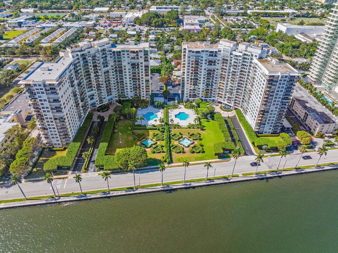 1701 S Flagler Drive 1605, West Palm Beach, FL 33401 — photo 3 of 22