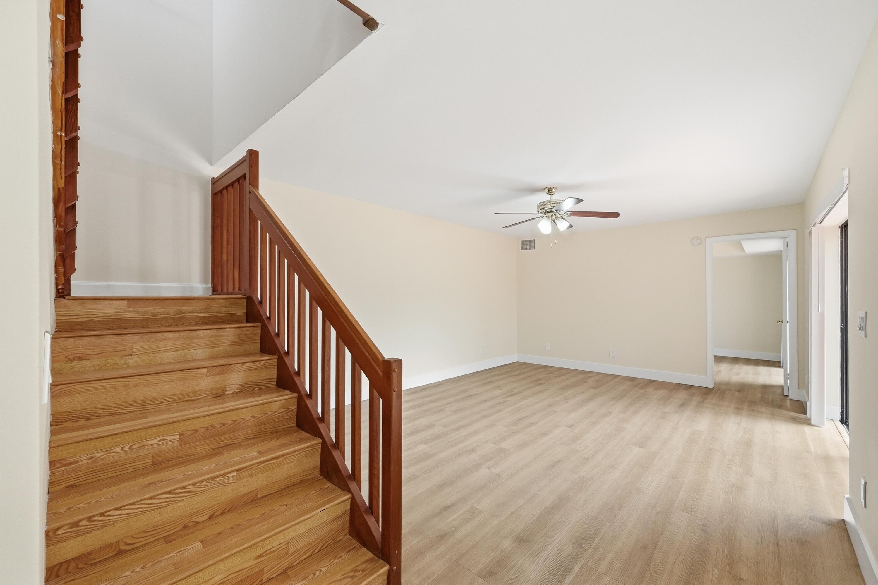 8337 N Coral Circle, North Lauderdale, FL 33068 — photo 4 of 25