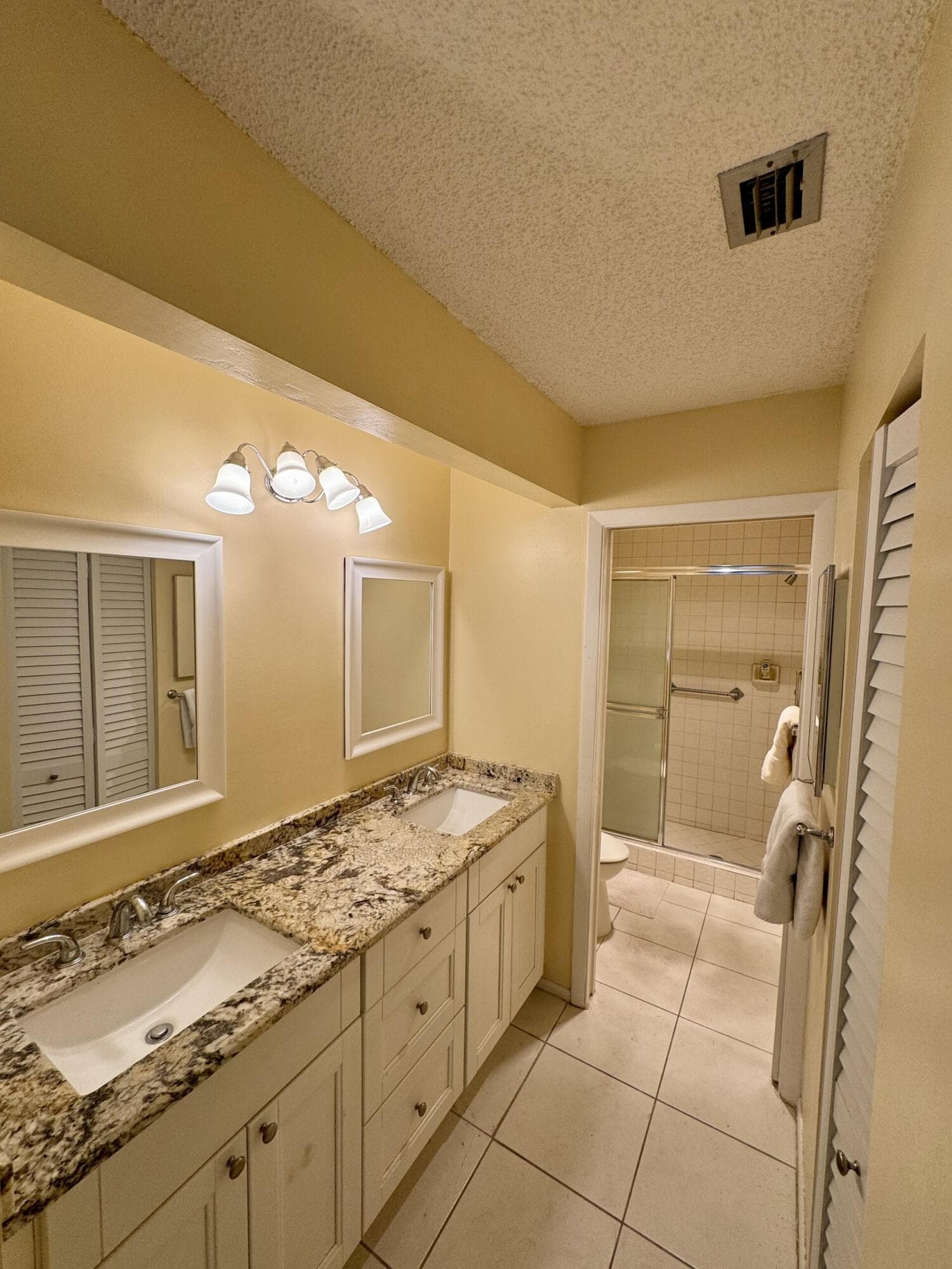 5055 Oakhill Lane 221, Delray Beach, FL 33484 — photo 19 of 52