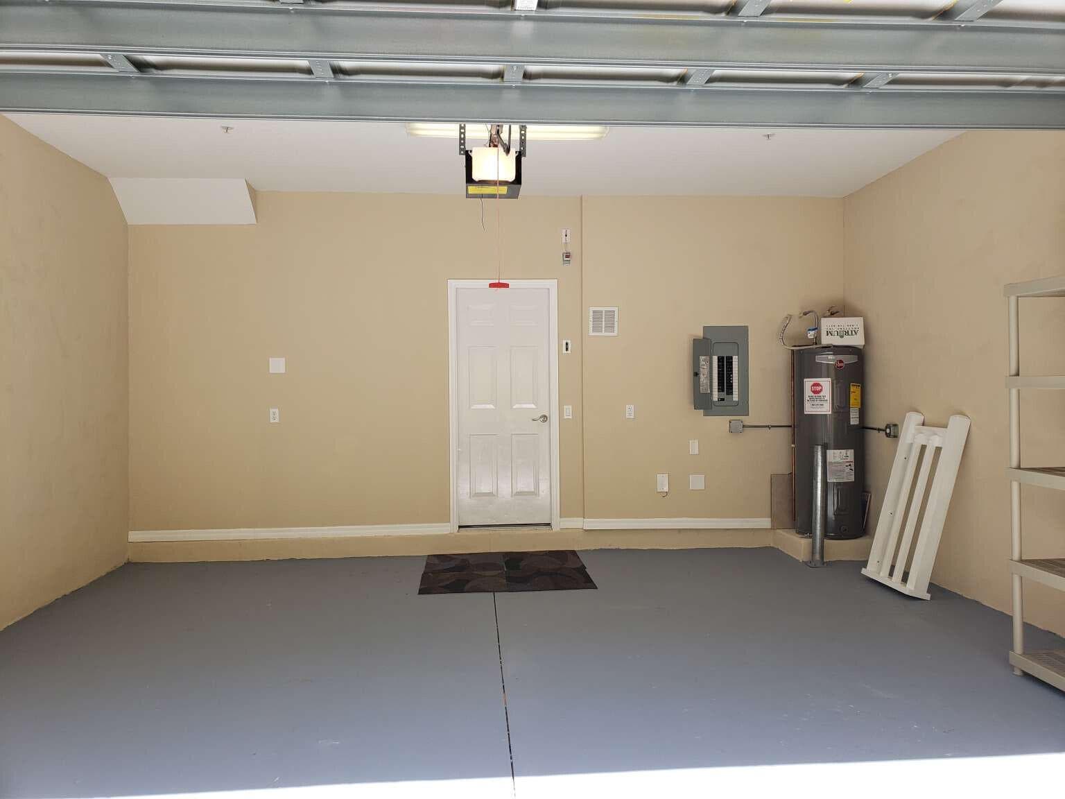 356 W Thatch Palm Circle 106, Jupiter, FL 33458 — photo 5 of 11