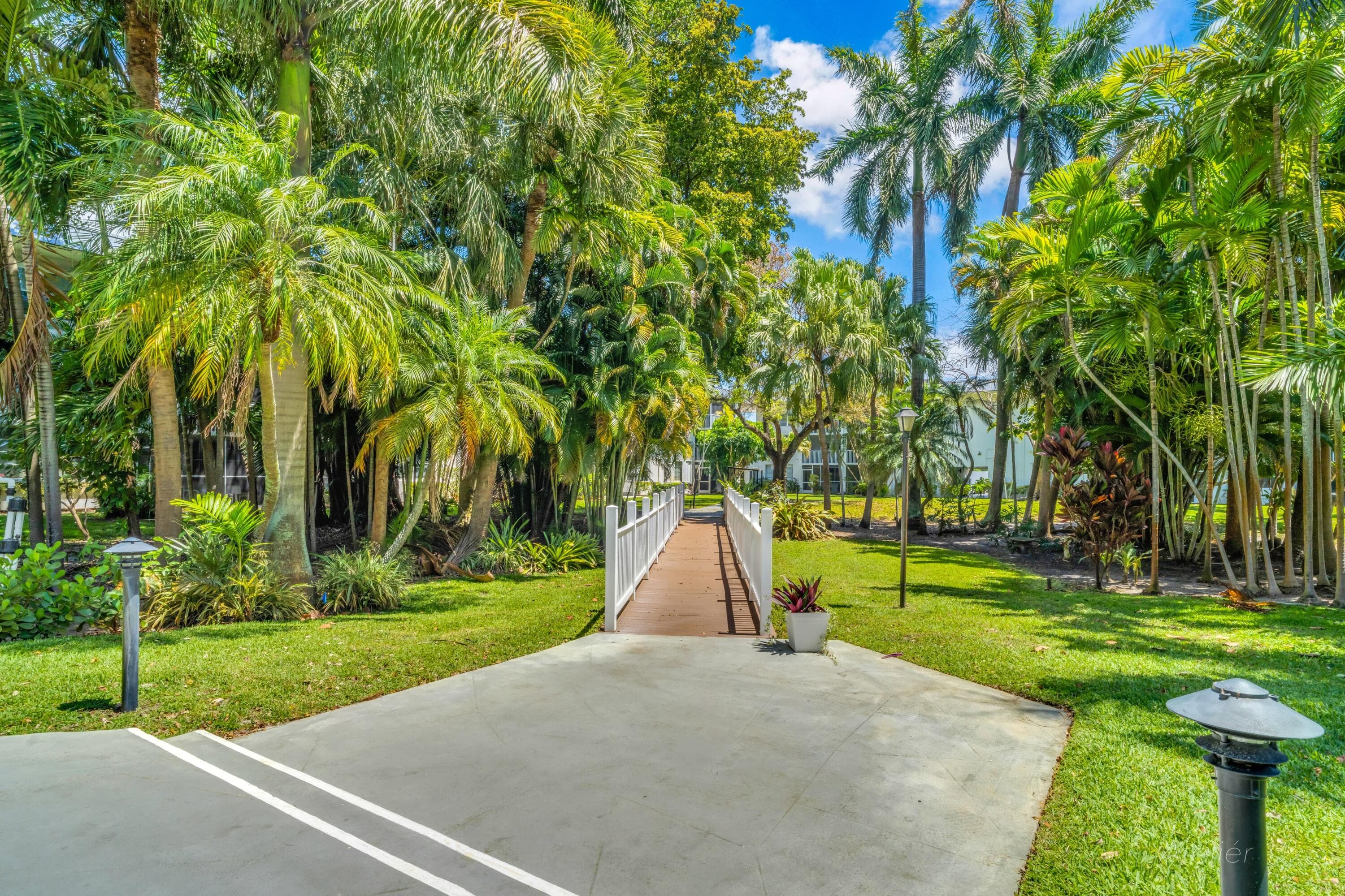 4025 N Federal 324c, Oakland Park, FL 33308 — photo 36 of 43