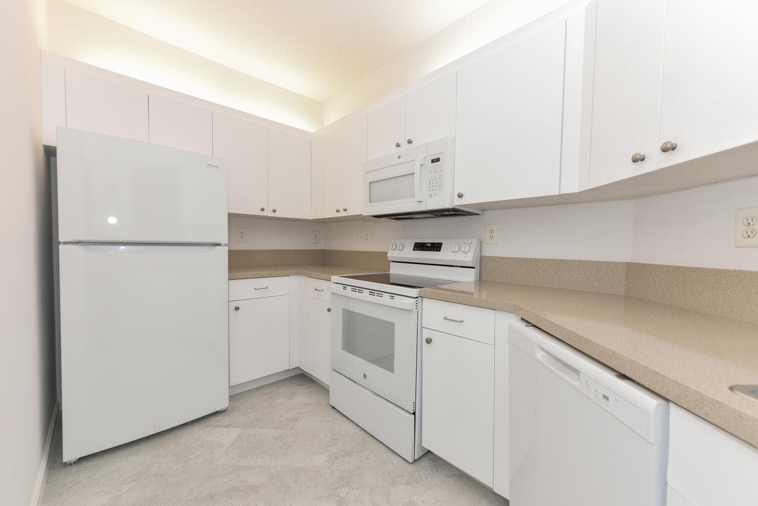 800 Uno Lago Drive 104, Juno Beach, FL 33408 — photo 10 of 48