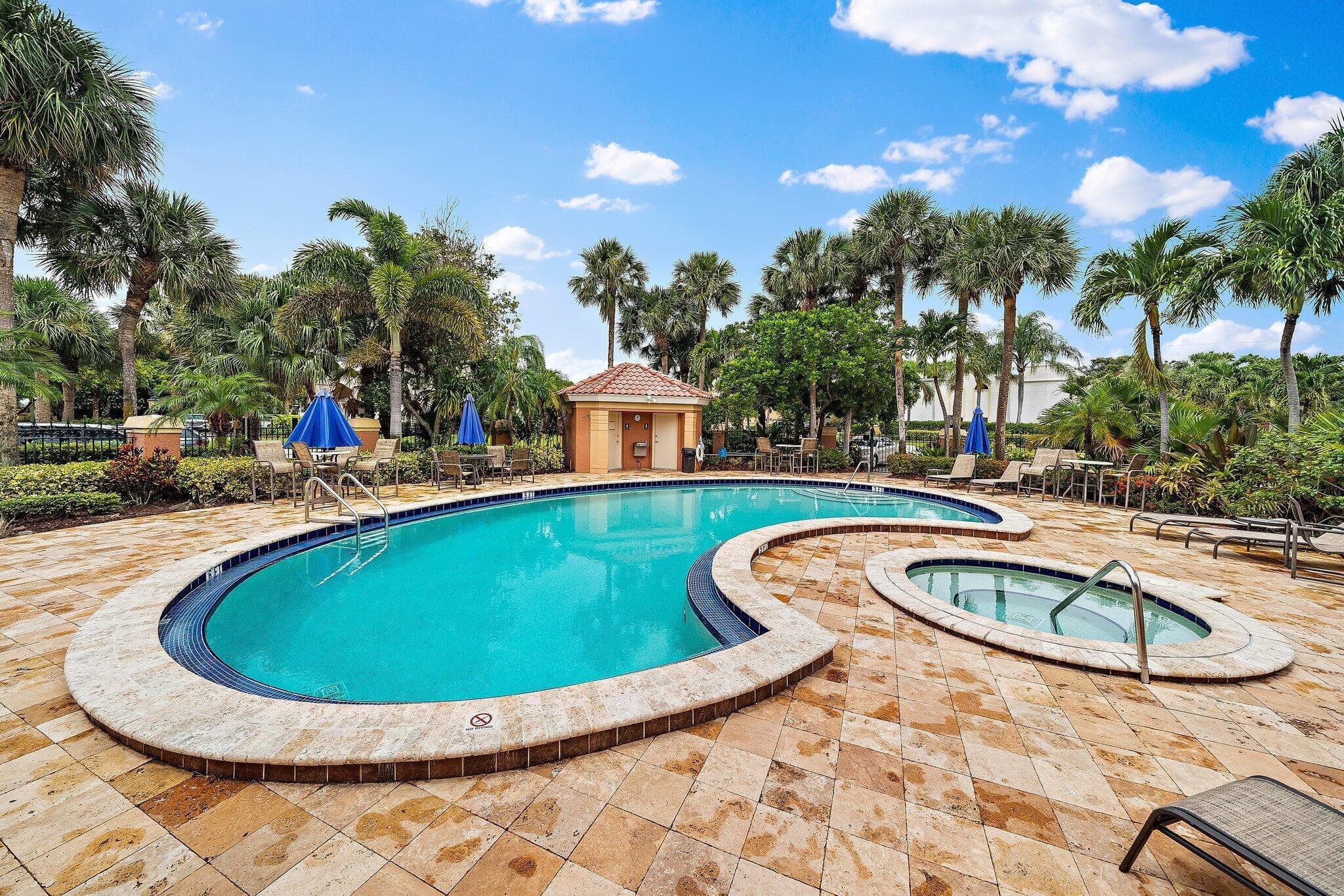 800 Uno Lago Drive 104, Juno Beach, FL 33408 — photo 44 of 48