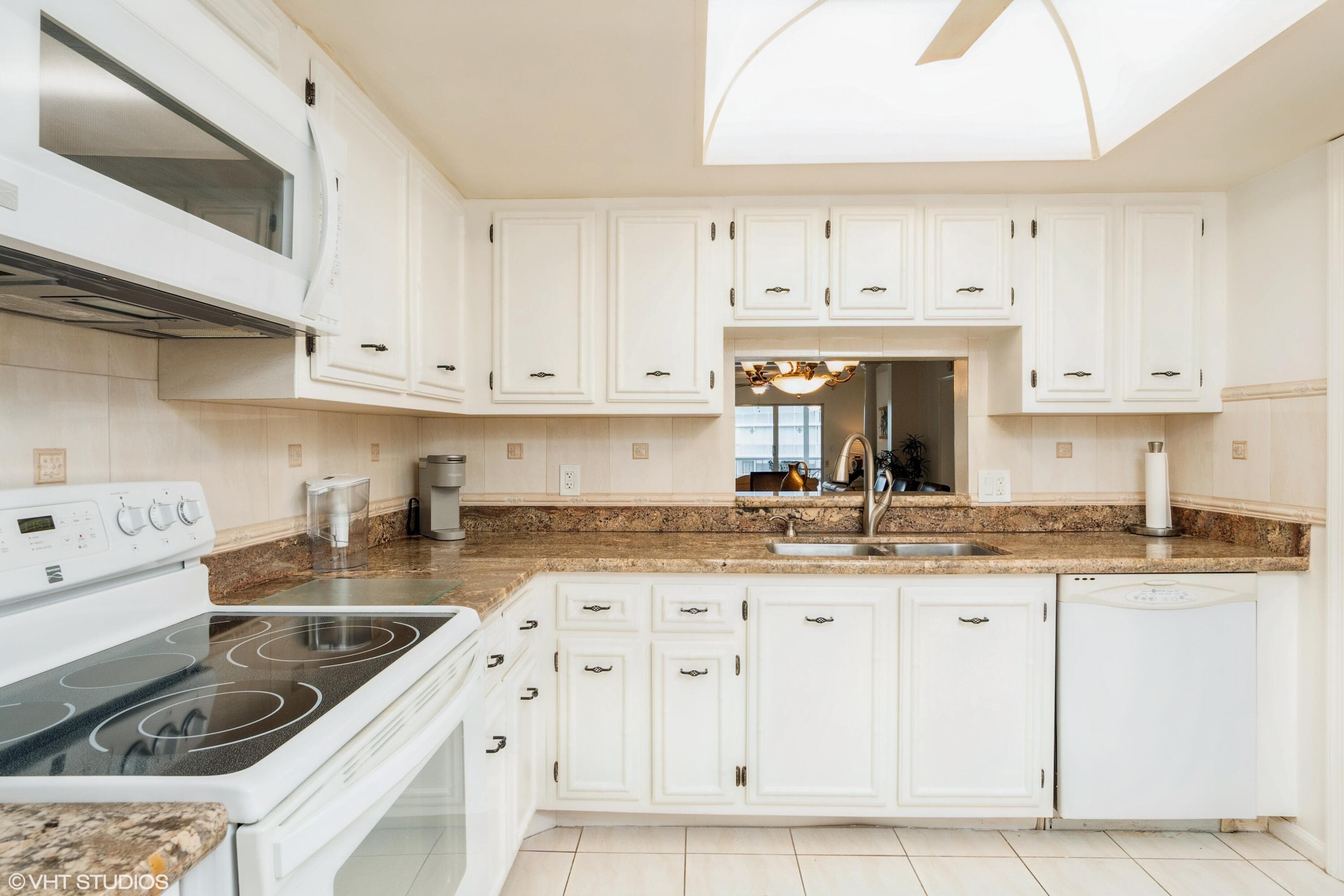 250 John F Kennedy Drive 408, Atlantis, FL 33462 — photo 3 of 19