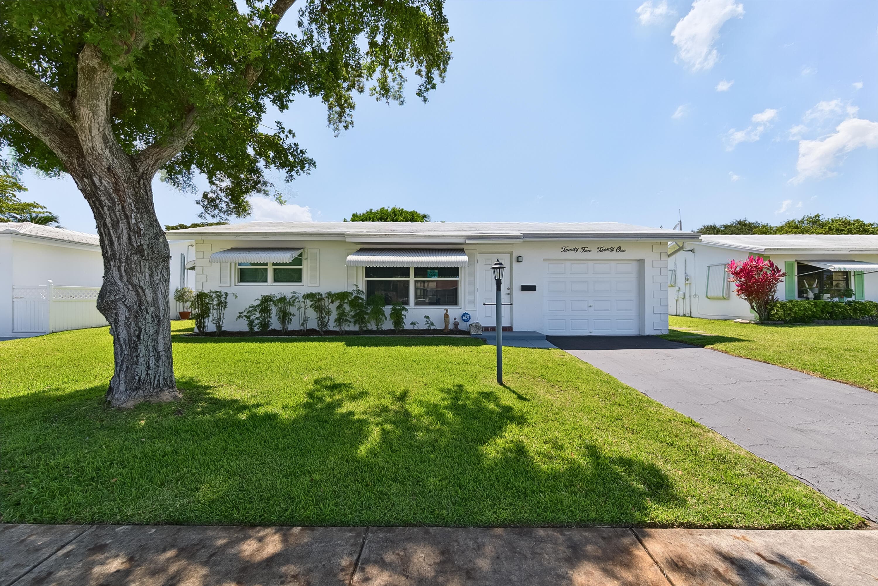 2521 N Cypress Road, Pompano Beach, FL 33064 — photo 1 of 37
