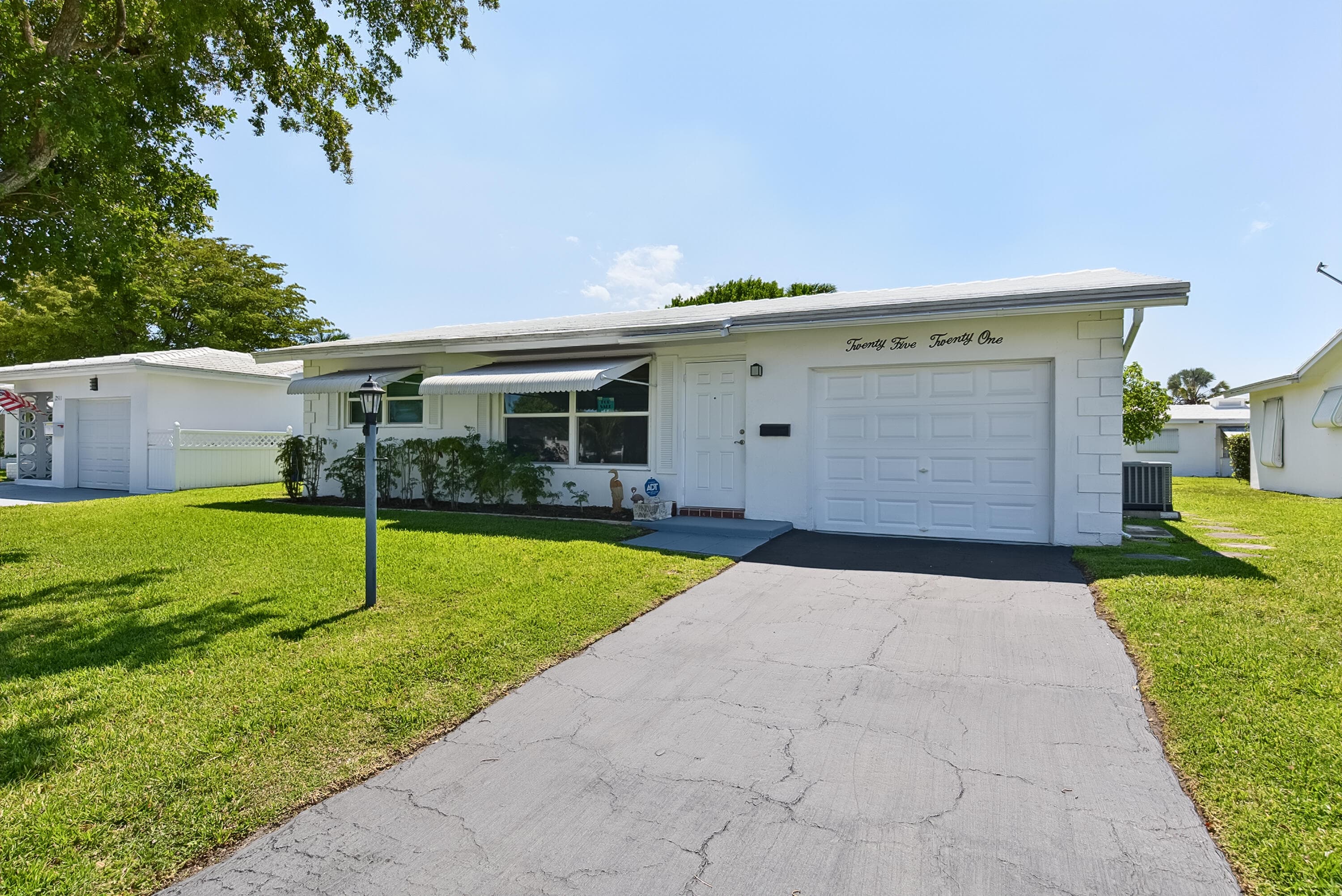 2521 N Cypress Road, Pompano Beach, FL 33064 — photo 2 of 37