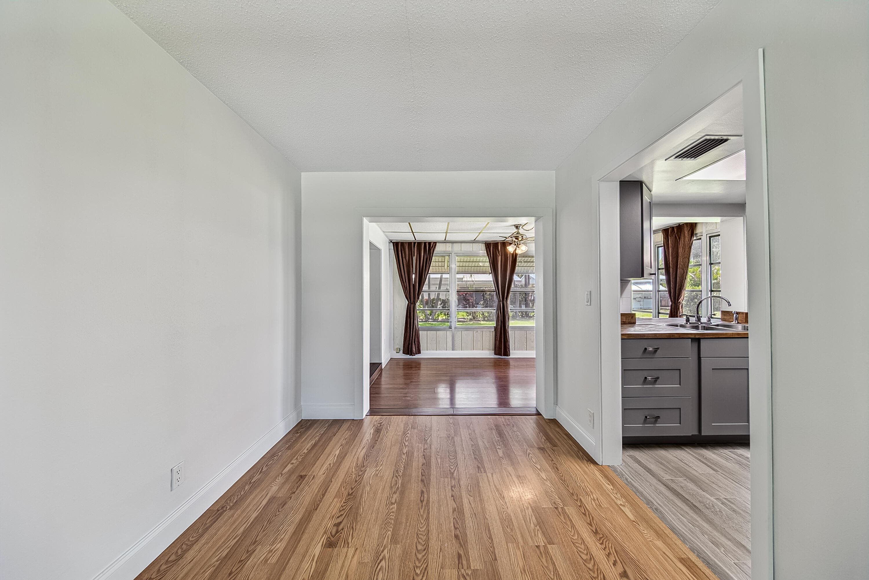 2521 N Cypress Road, Pompano Beach, FL 33064 — photo 13 of 37