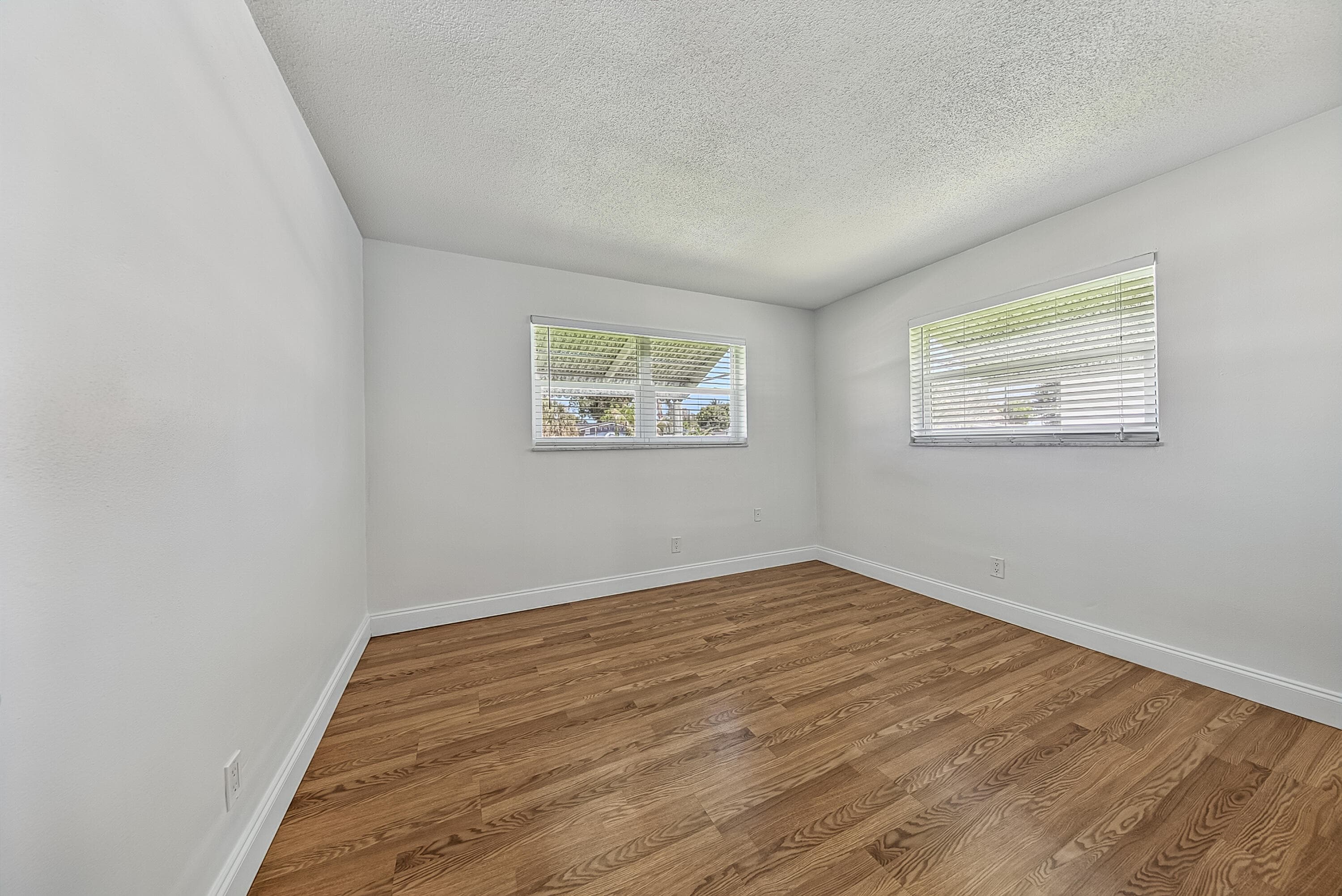 2521 N Cypress Road, Pompano Beach, FL 33064 — photo 36 of 37