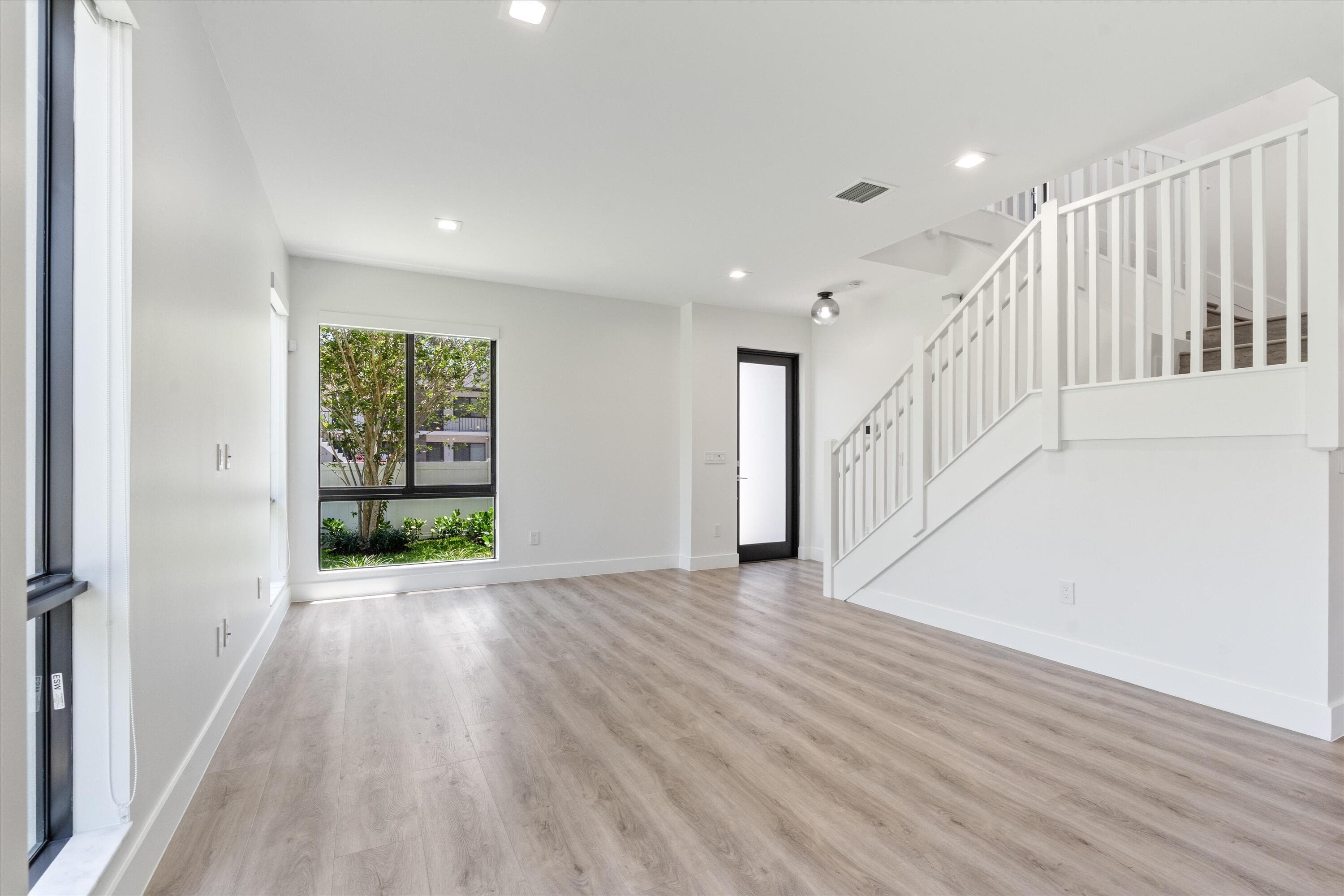 341 SW 16th Court, Fort Lauderdale, FL 33315 — photo 15 of 29